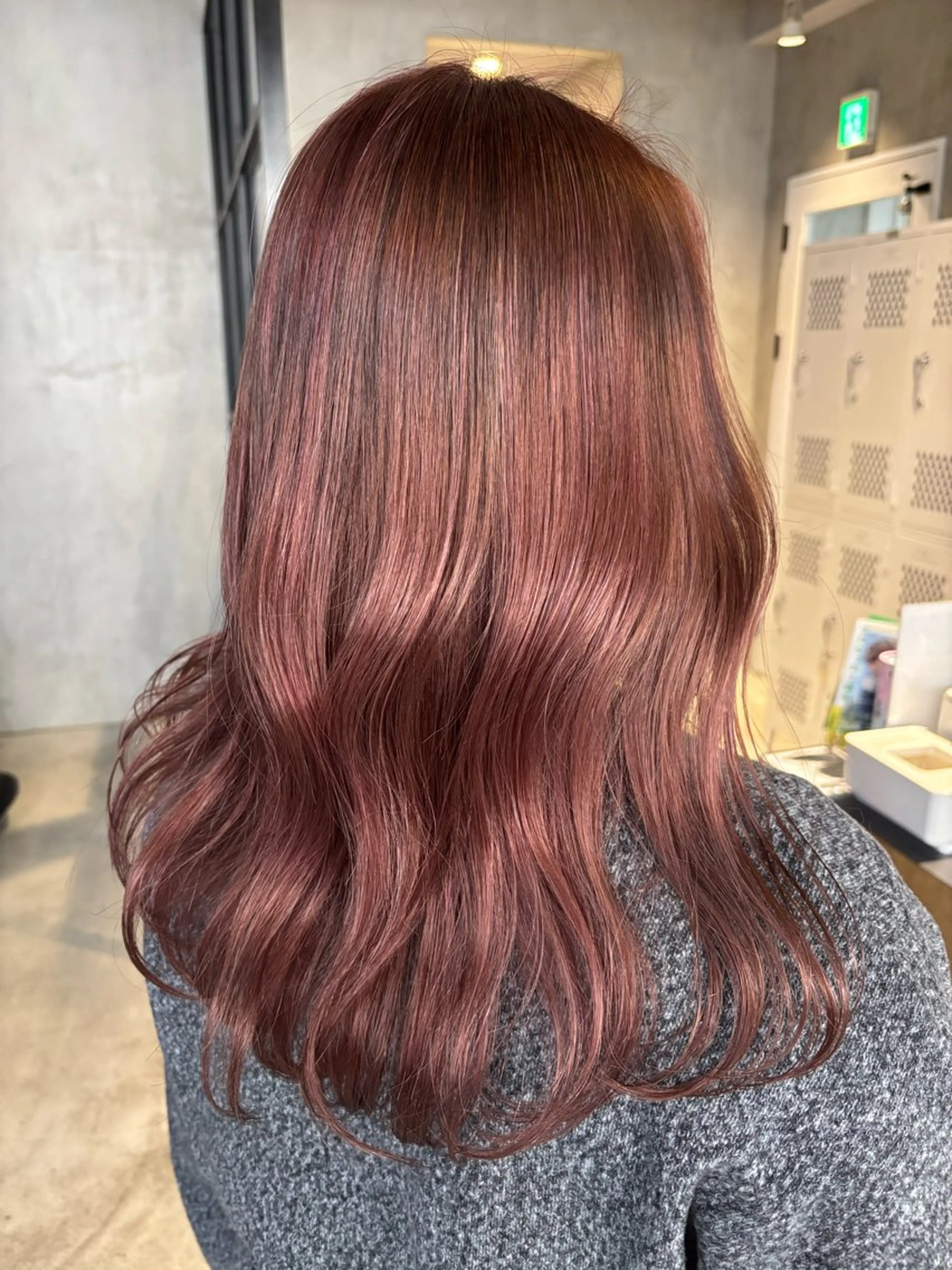 セミロング 砂川 渉　elima byのヘアスタイル