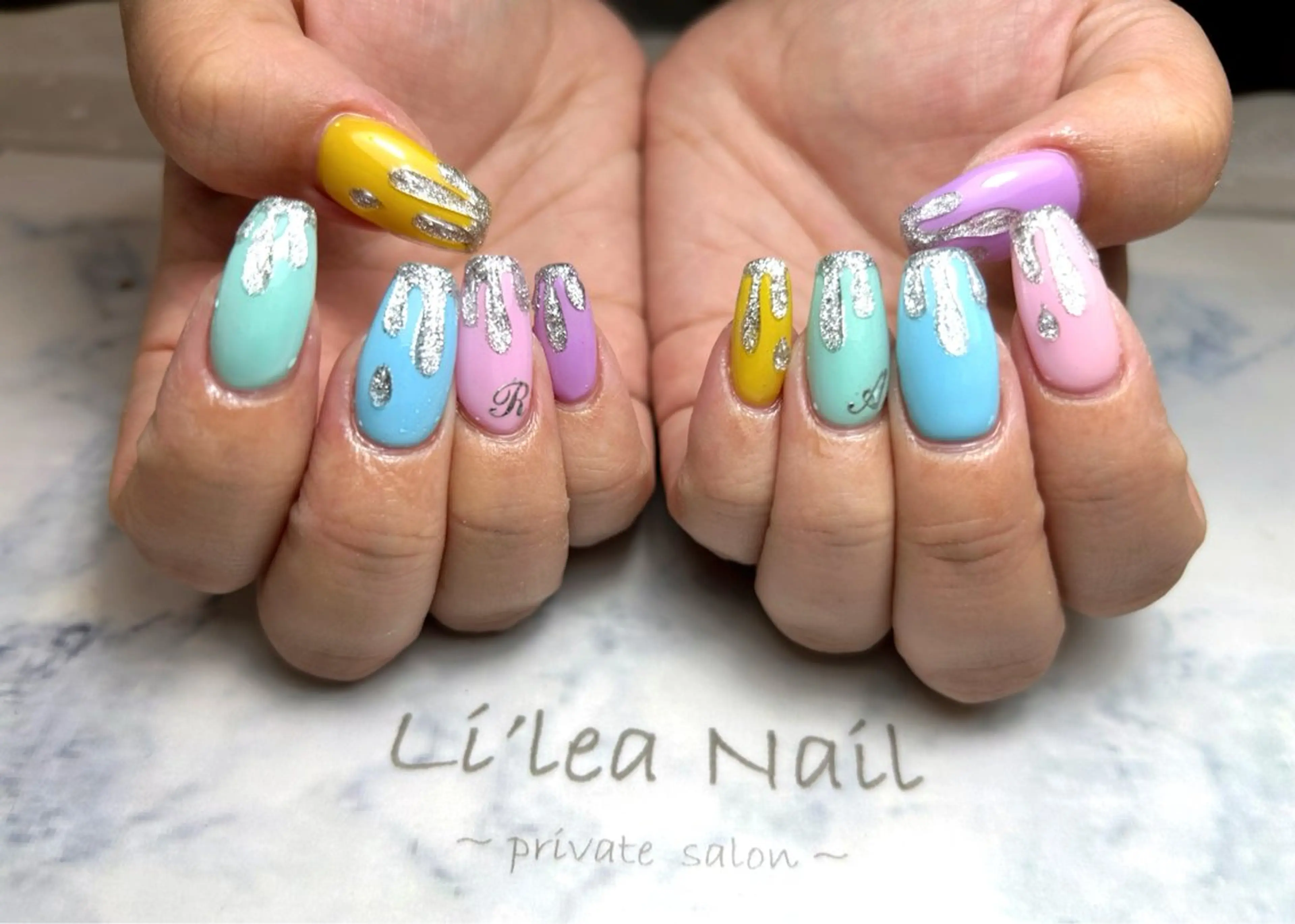 ネイル Li'leaNail AINAのネイルデザイン