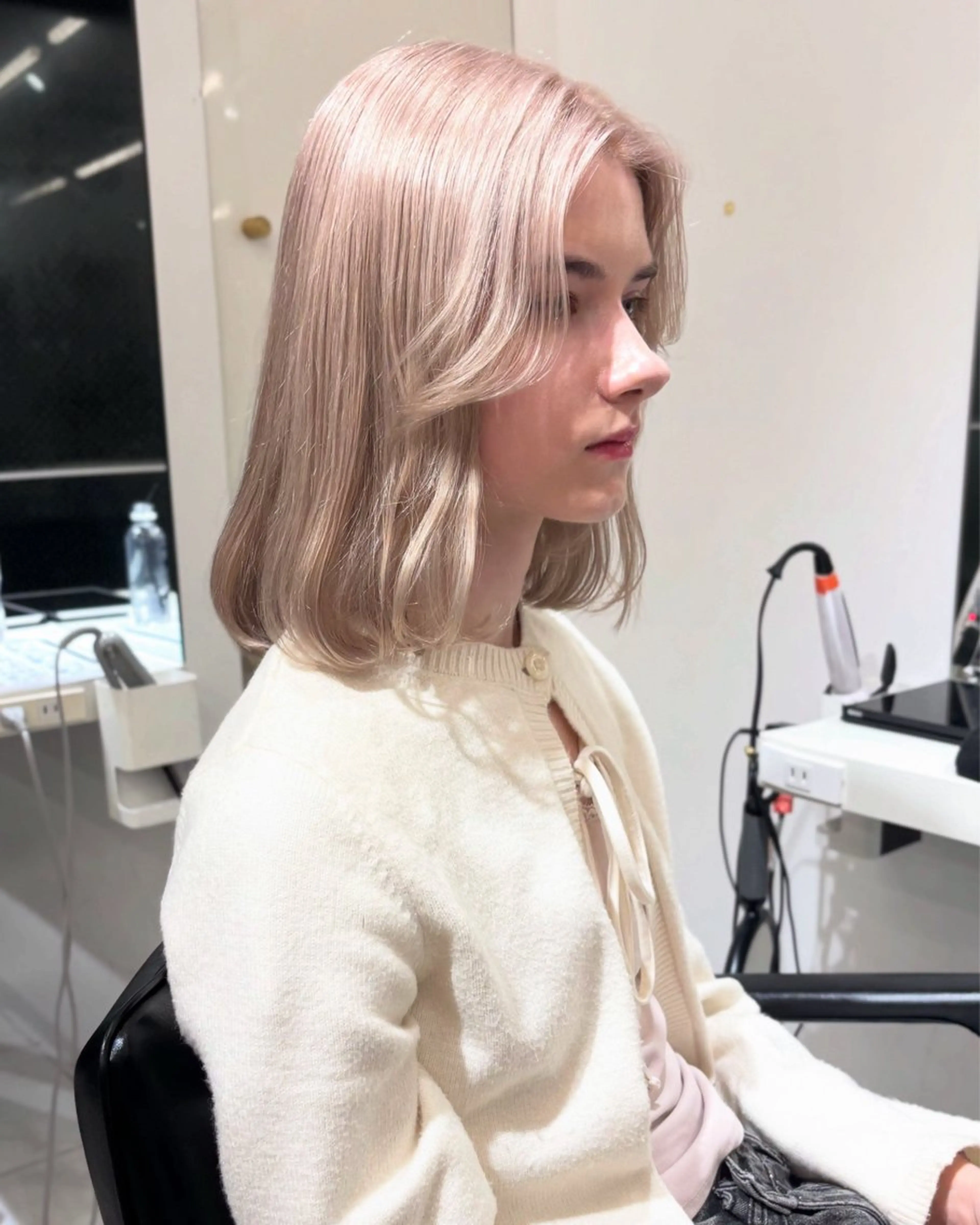 セミロング カラー ボブ 顔周りカット 🩶大人韓国ヘア 渋谷/Satsukiのヘアスタイル