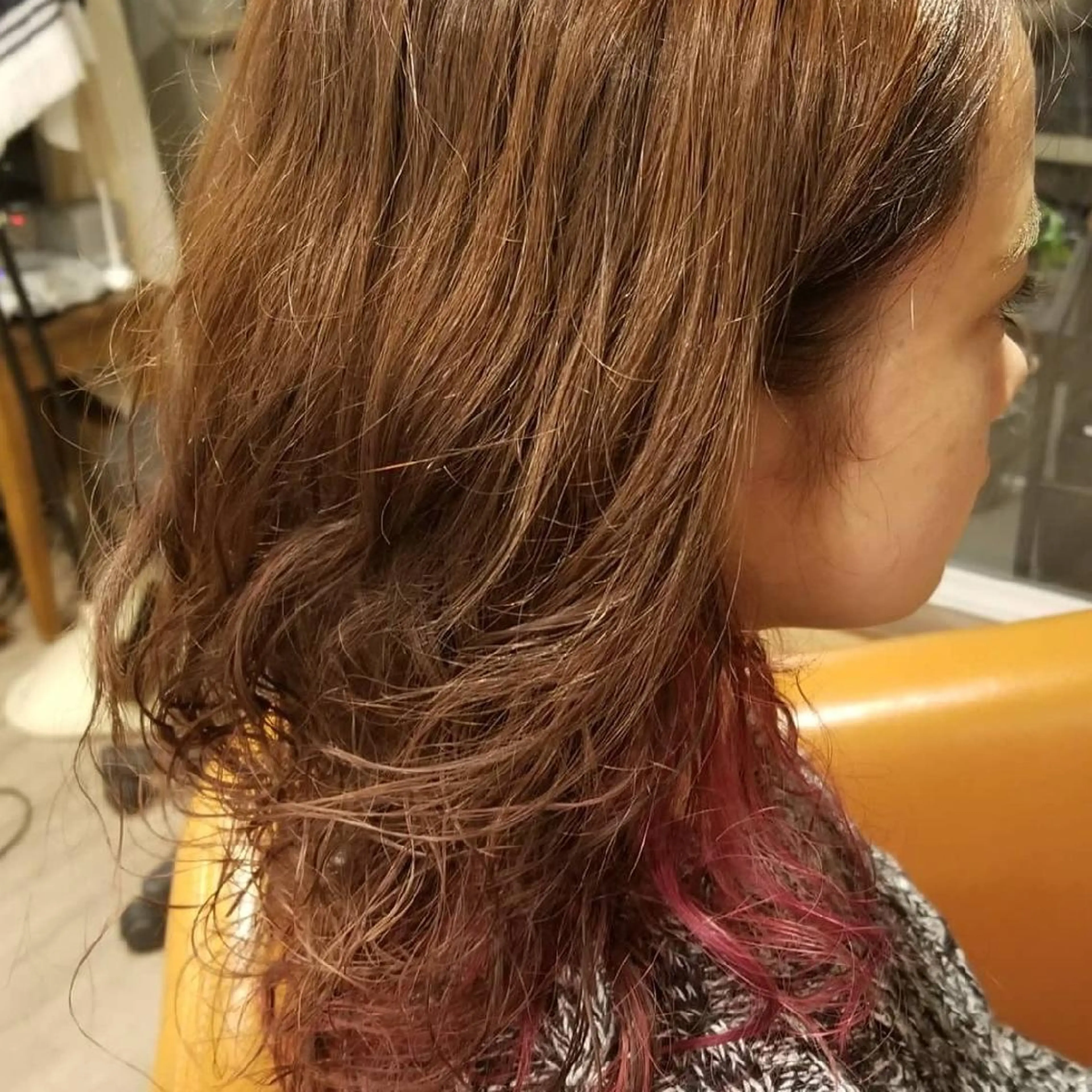 ミディアム カラー アディクシーカラー バレイヤージュ ブリーチ イルミナカラー 外国人風カラー ヘアカラー spa hair  ark 富井直美のヘアスタイル