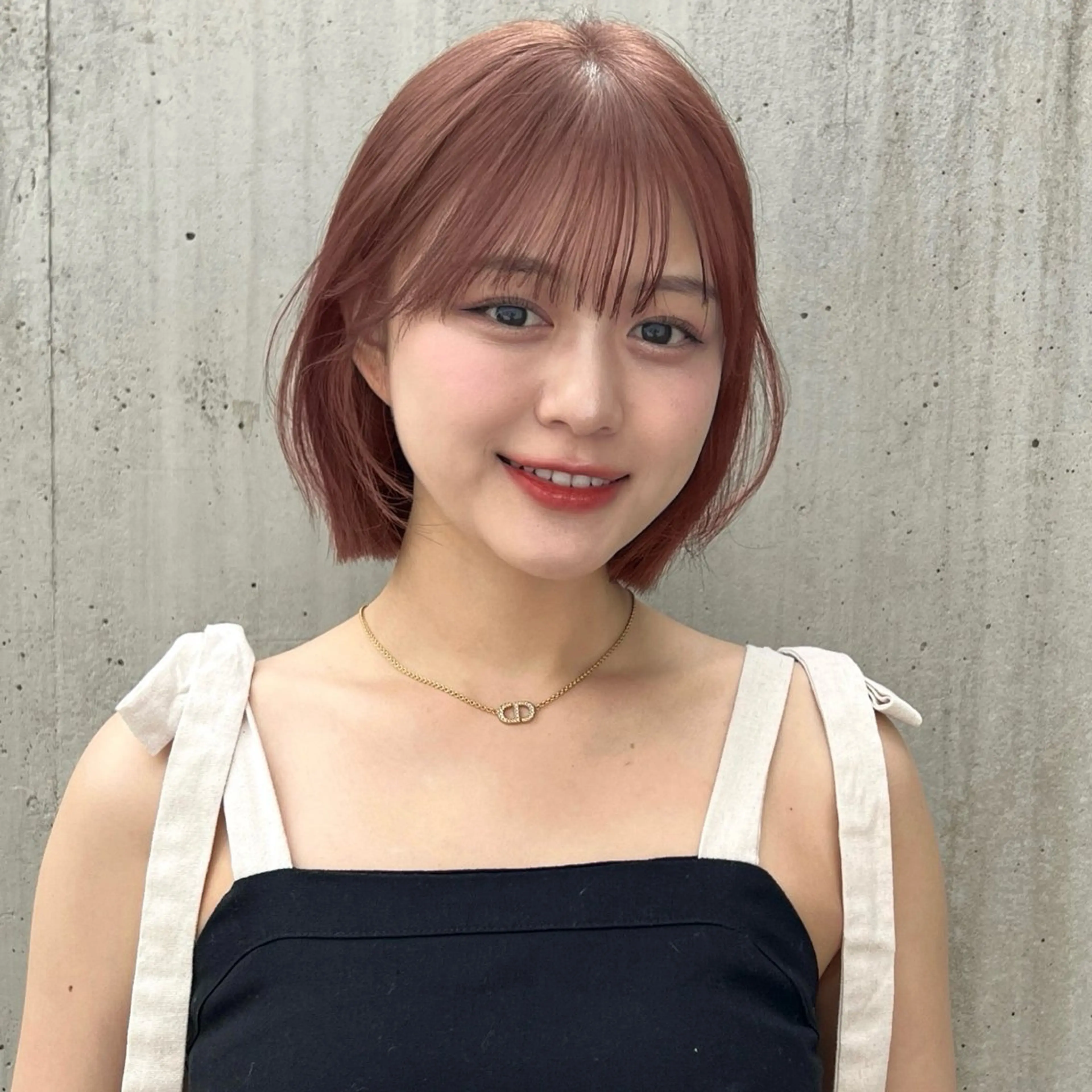 ショート カット ヘアカラー ボブ・レイヤー🎀 エミリのヘアスタイル