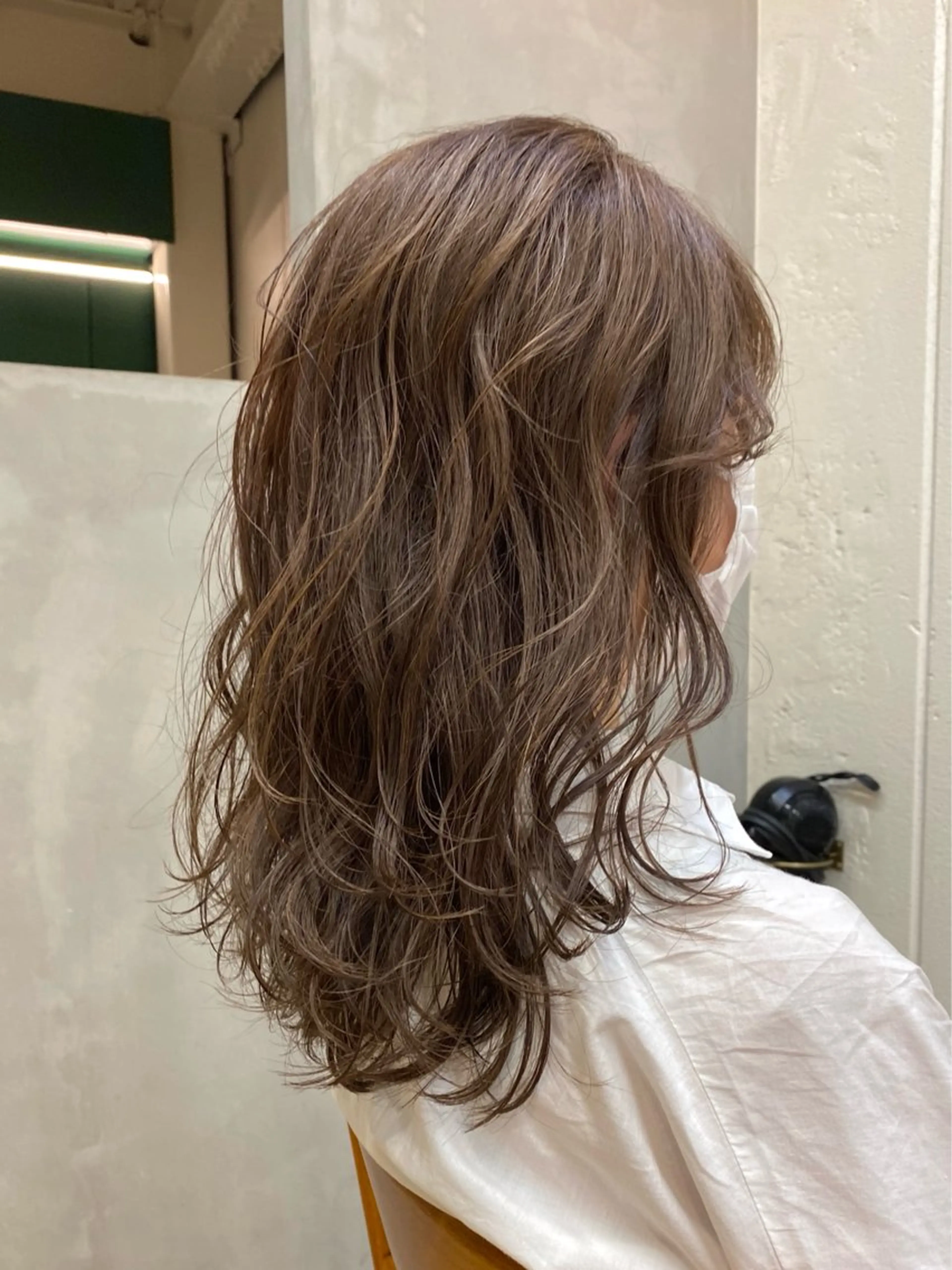 セミロング カラー 村田 りょうやのヘアスタイル