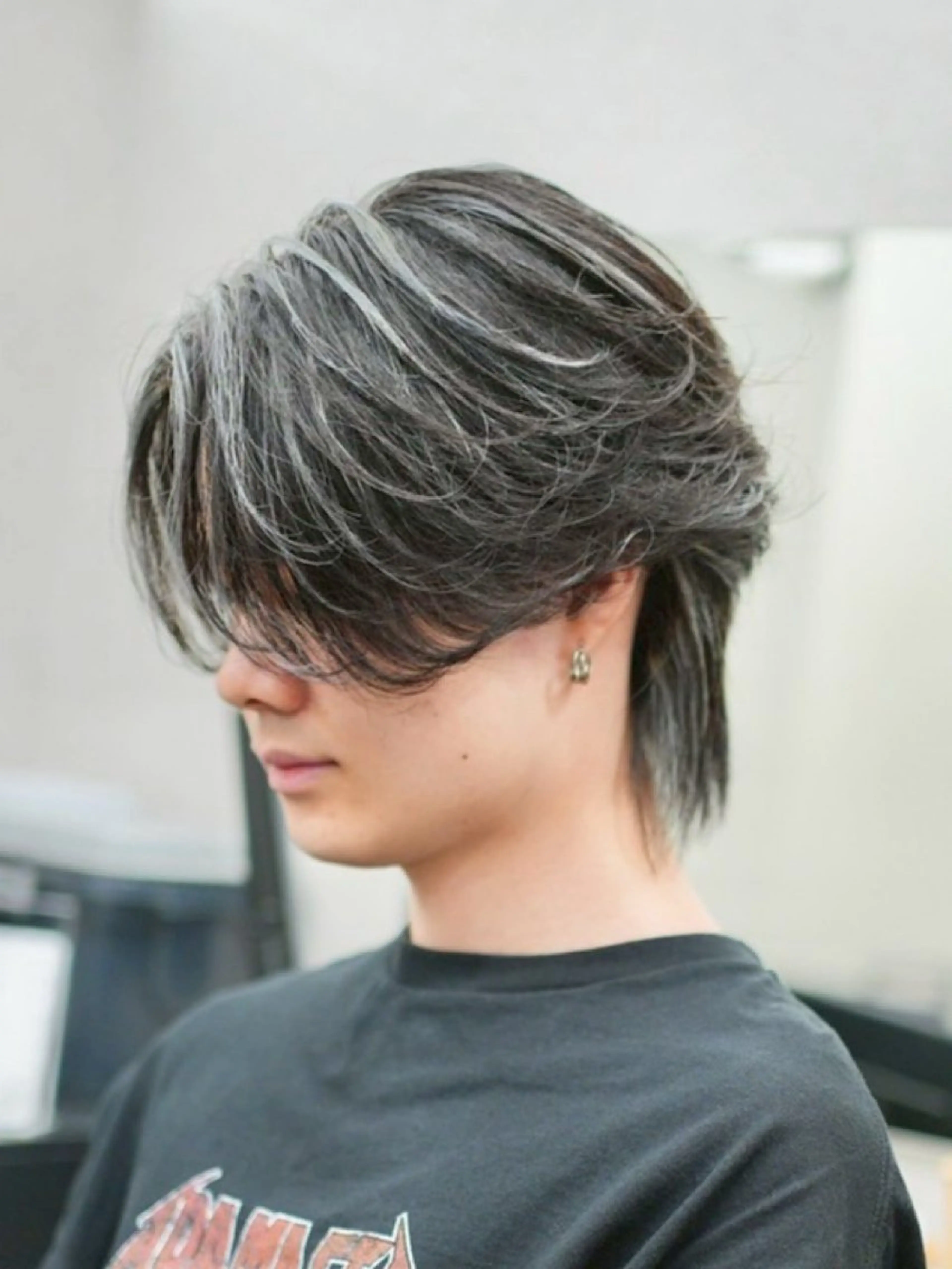 ショート パーマ メンズ フェードカット メンズハイライト メンズメッシュ メンズパーマ スペインカール SLASHメンズ専門 山口孔聖のヘアスタイル