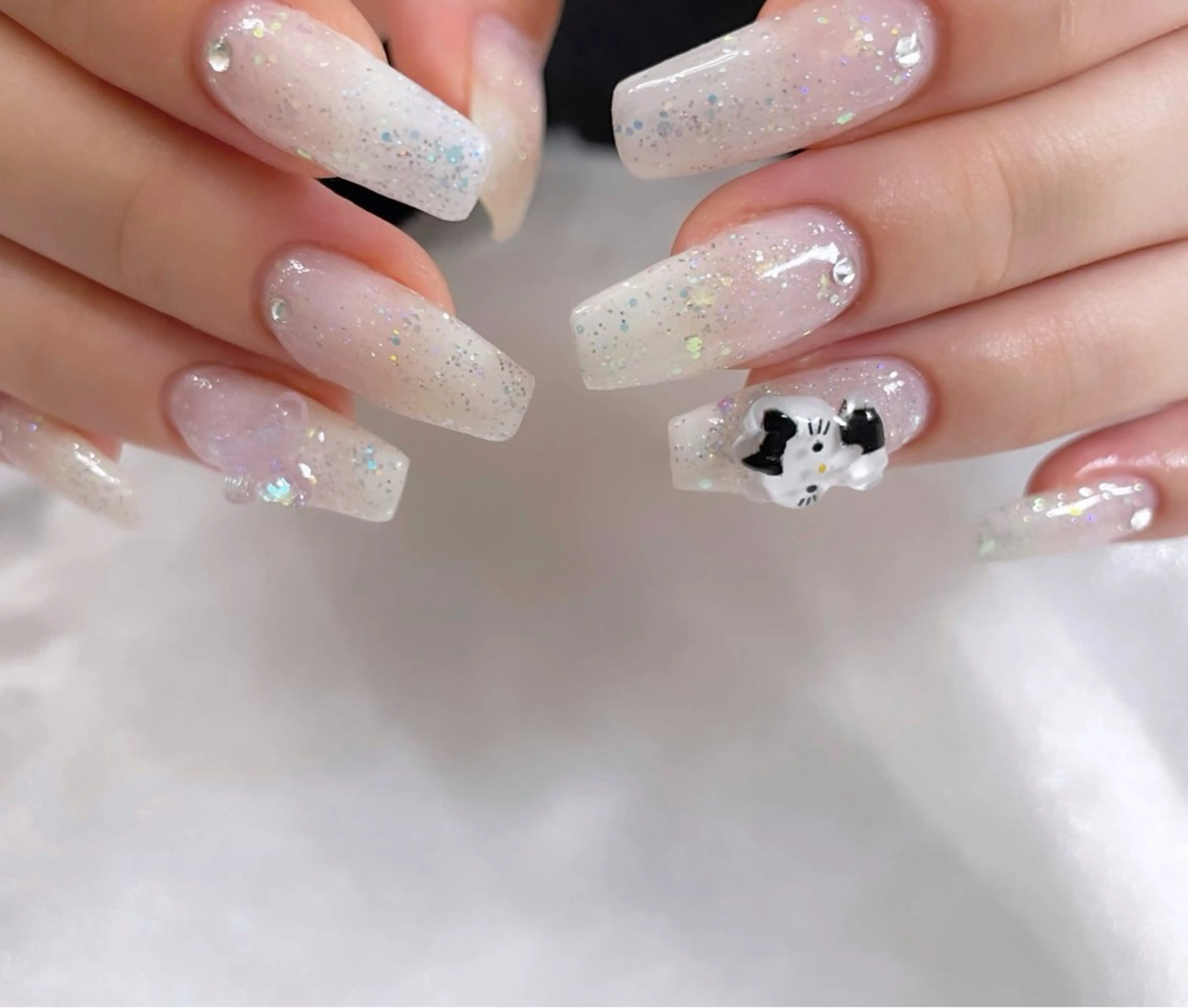 ネイル シンプルネイル nail salon Lunasisのネイルデザイン