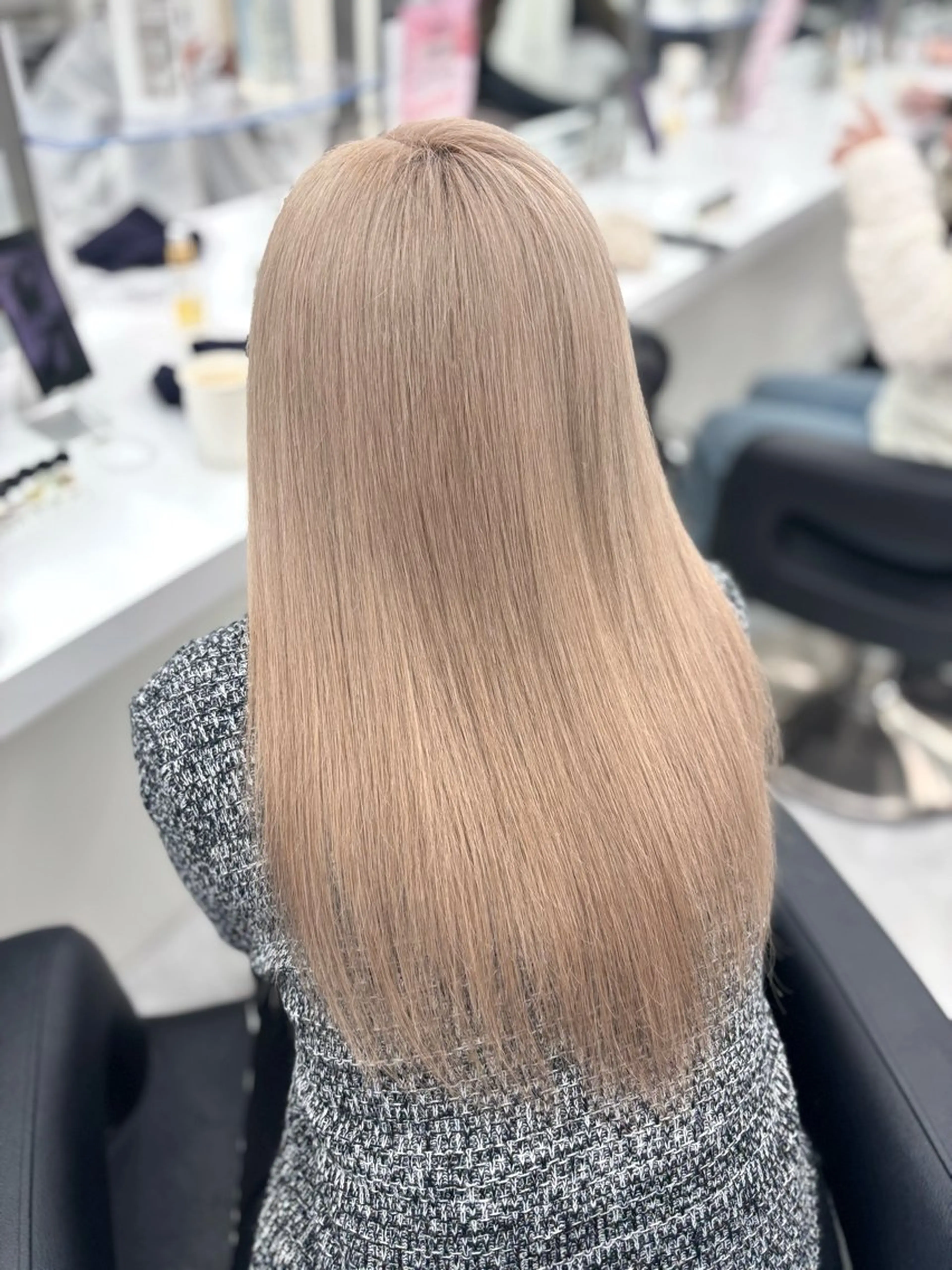 セミロング カラー ヘアカラー ヘッドスパ ヘアセット 🫧韓国風透明感 ヘア🫧towaのヘアスタイル