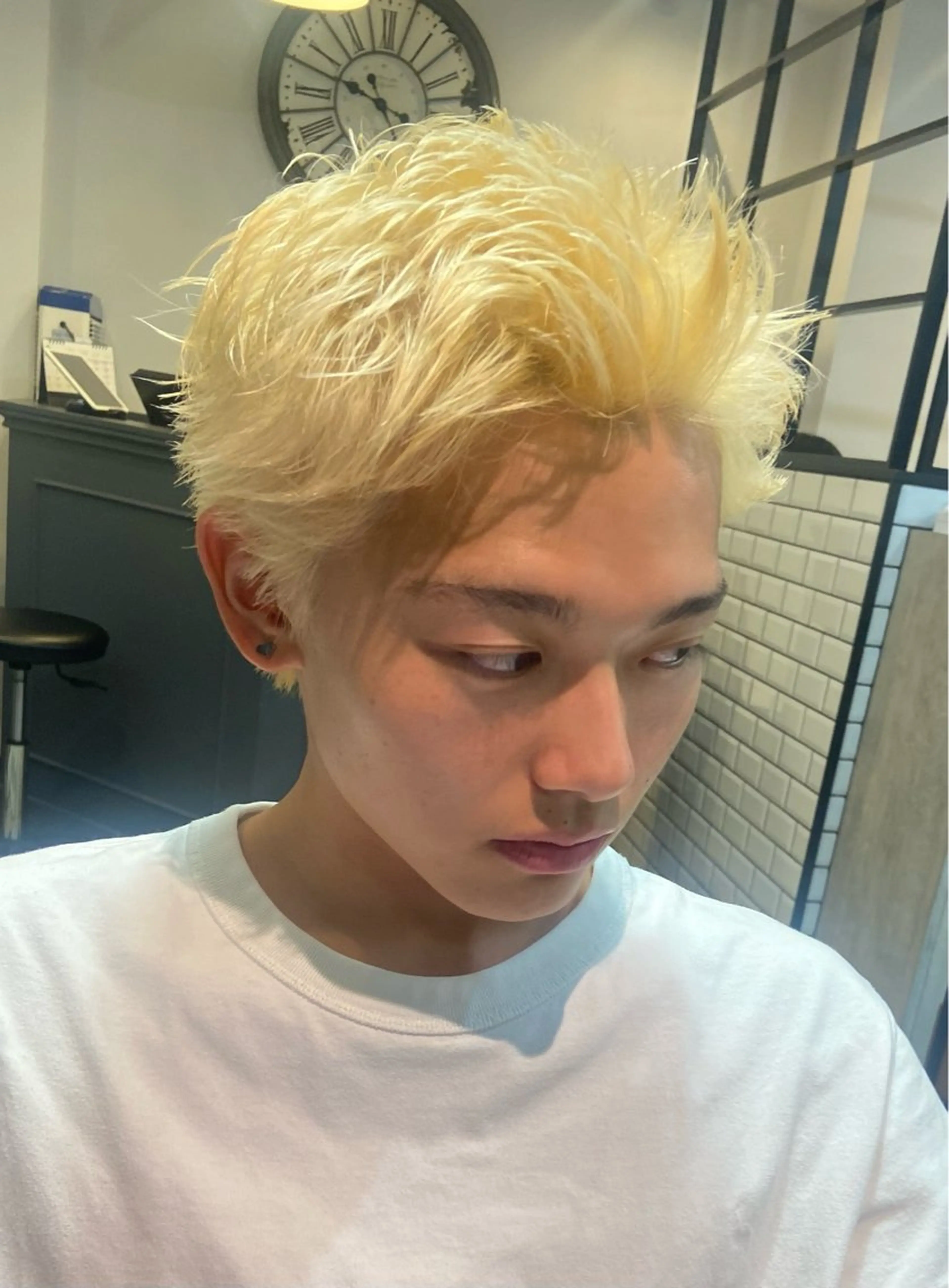 カラー メンズ メンズブリーチ ブリーチ 窪田 欣恭のヘアスタイル
