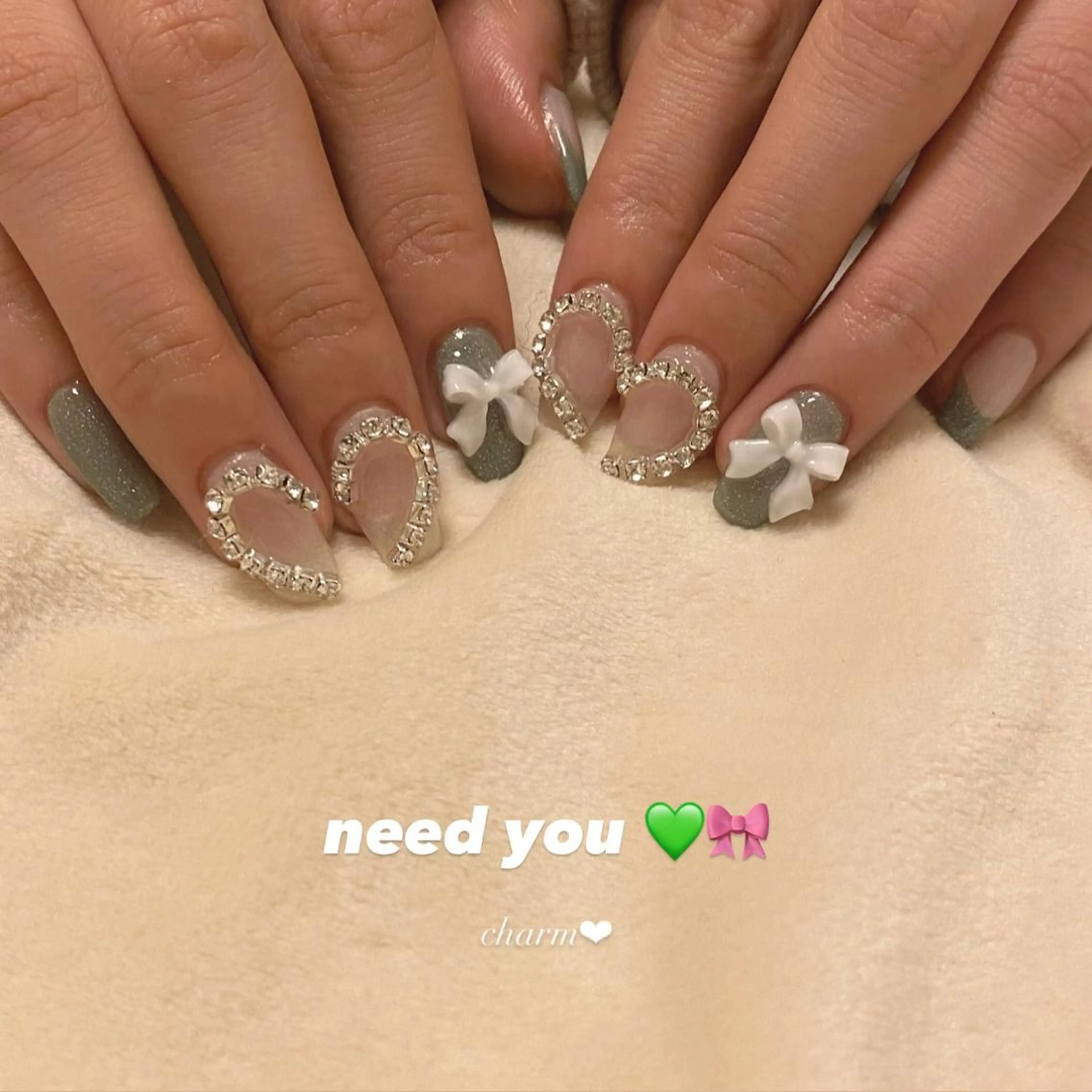 ネイル ガーリー ハート ハンドネイル nail salon charmのネイルデザイン