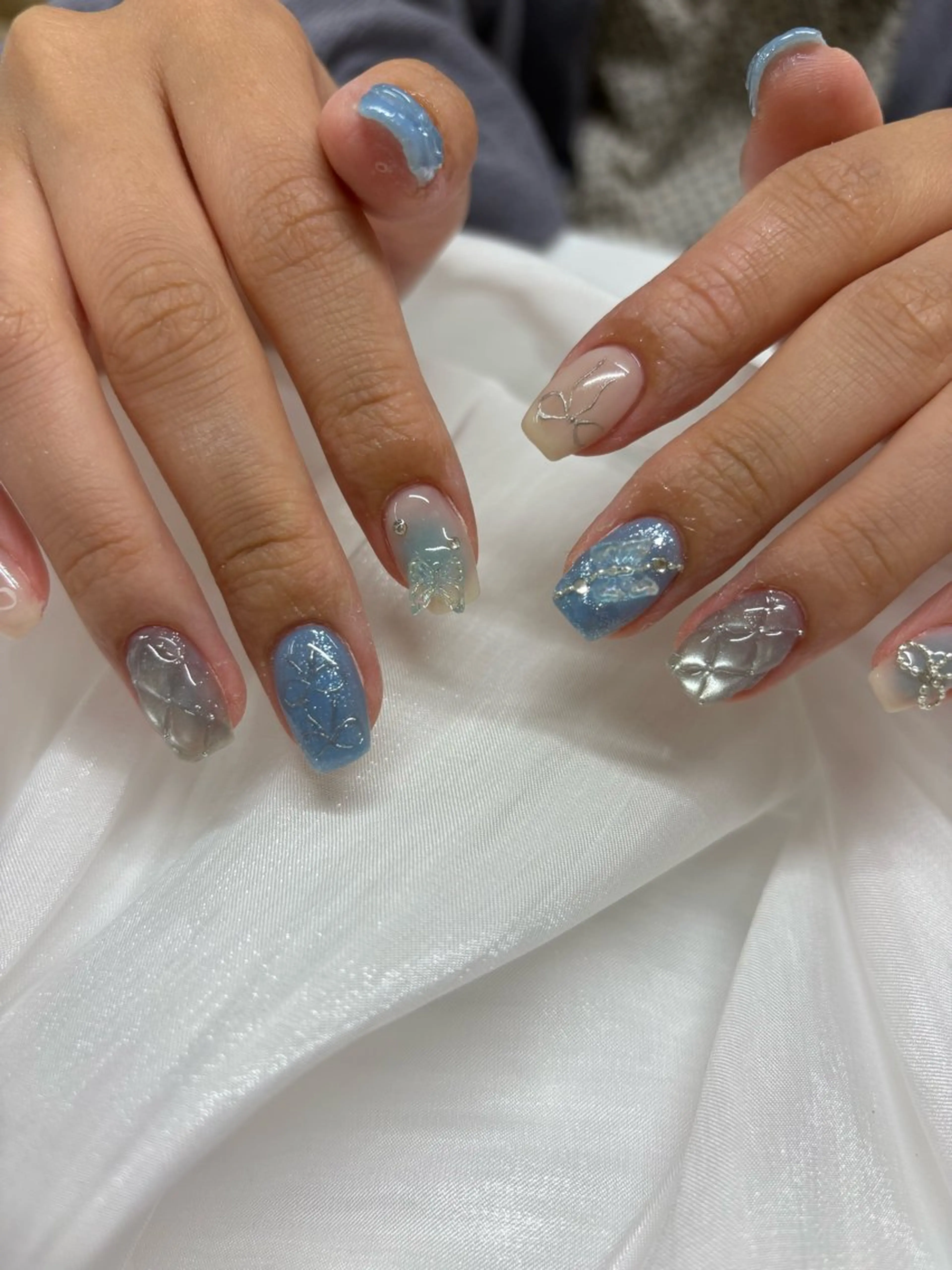 ネイル ハンドネイル SHION  のネイルデザイン