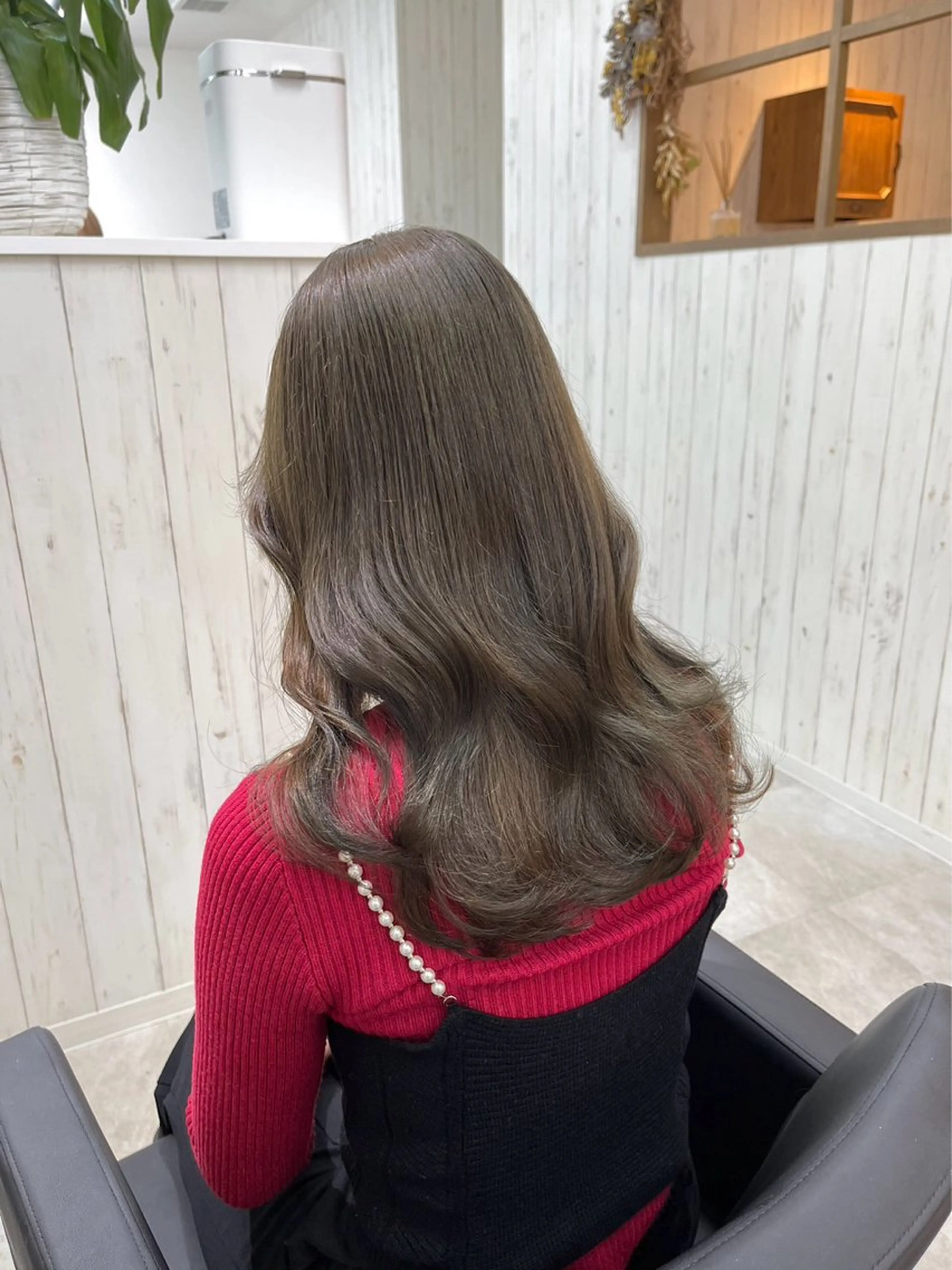 ロング カラー ヘアカラー 天野 真依子のヘアスタイル