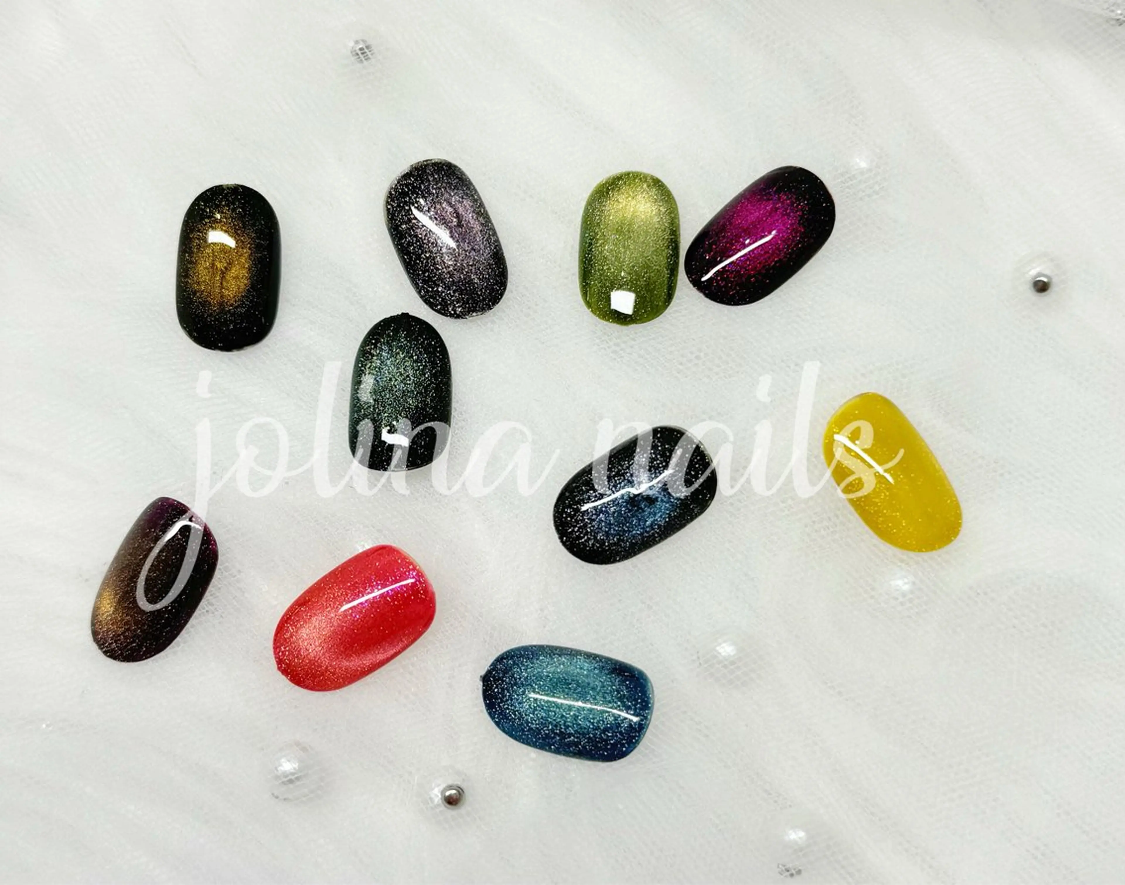 ネイル ジェルネイル マグネットネイル jolina nails鶴見店のネイルデザイン