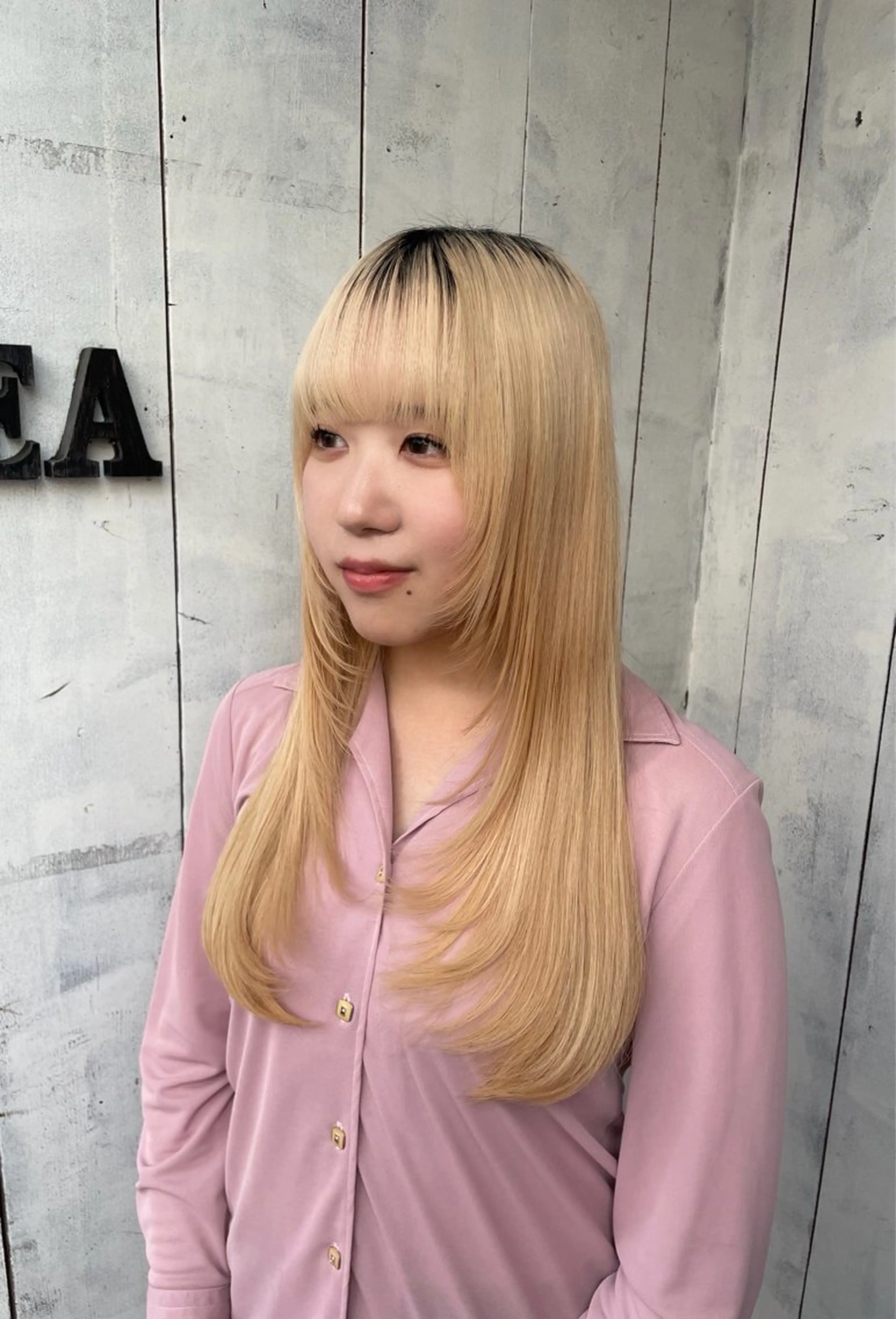 ロング 顔まわりレイヤー レイヤーカット 透明感カラー☆スパ☆ 石上遥楓のヘアスタイル