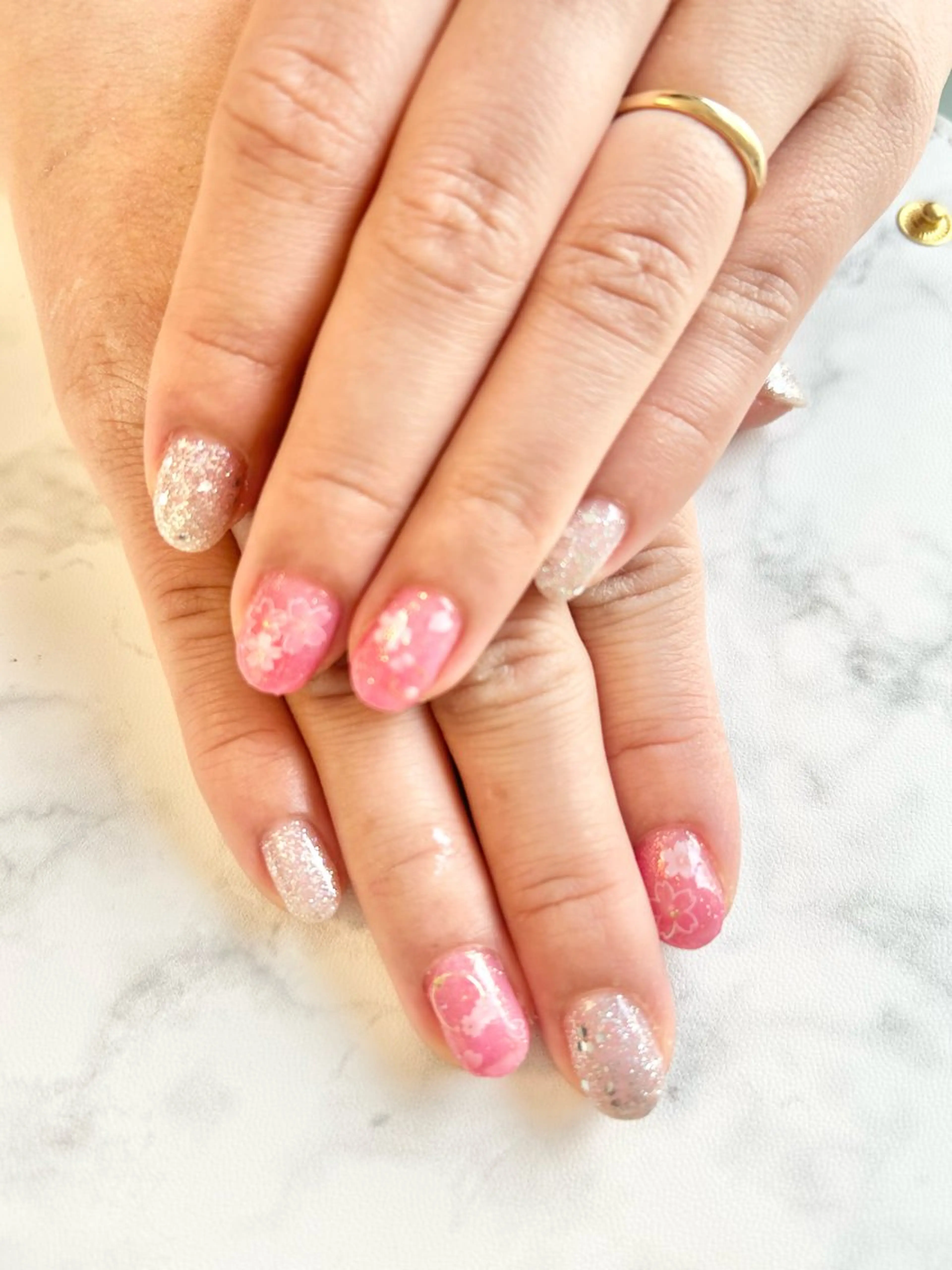 ネイル 桜ネイル 入学式 フラッシュネイル 春ネイル B.S_ LauLDesignのエステ・リラクイメージ