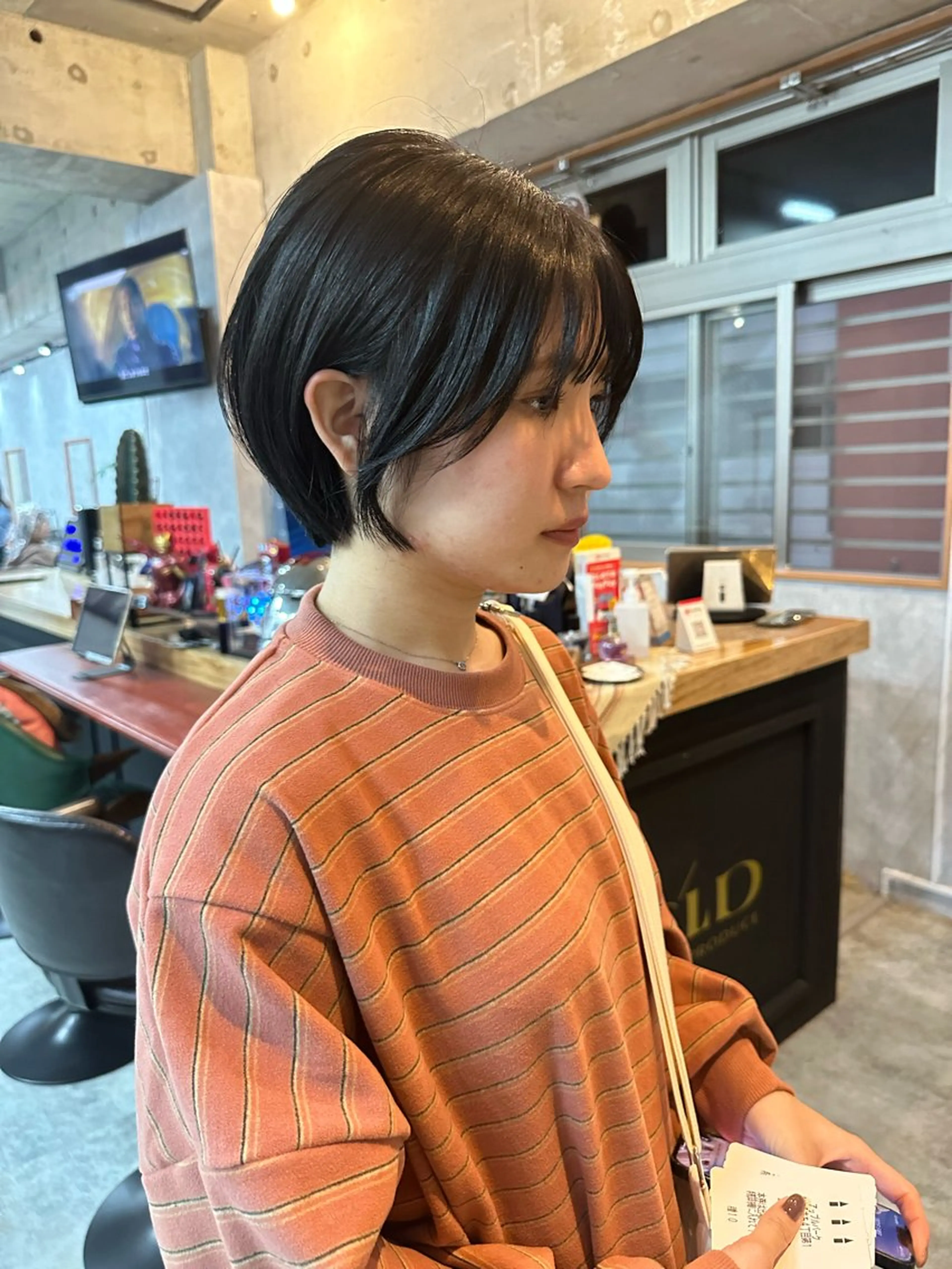 ショート 切りっぱなしボブ ショートボブ ハンサムショート 丸みショート ボブ C’LD hair  produce /シールドヘア所属・モテ髪/ボブ/ショー ト/アダチフウトのヘアスタイル