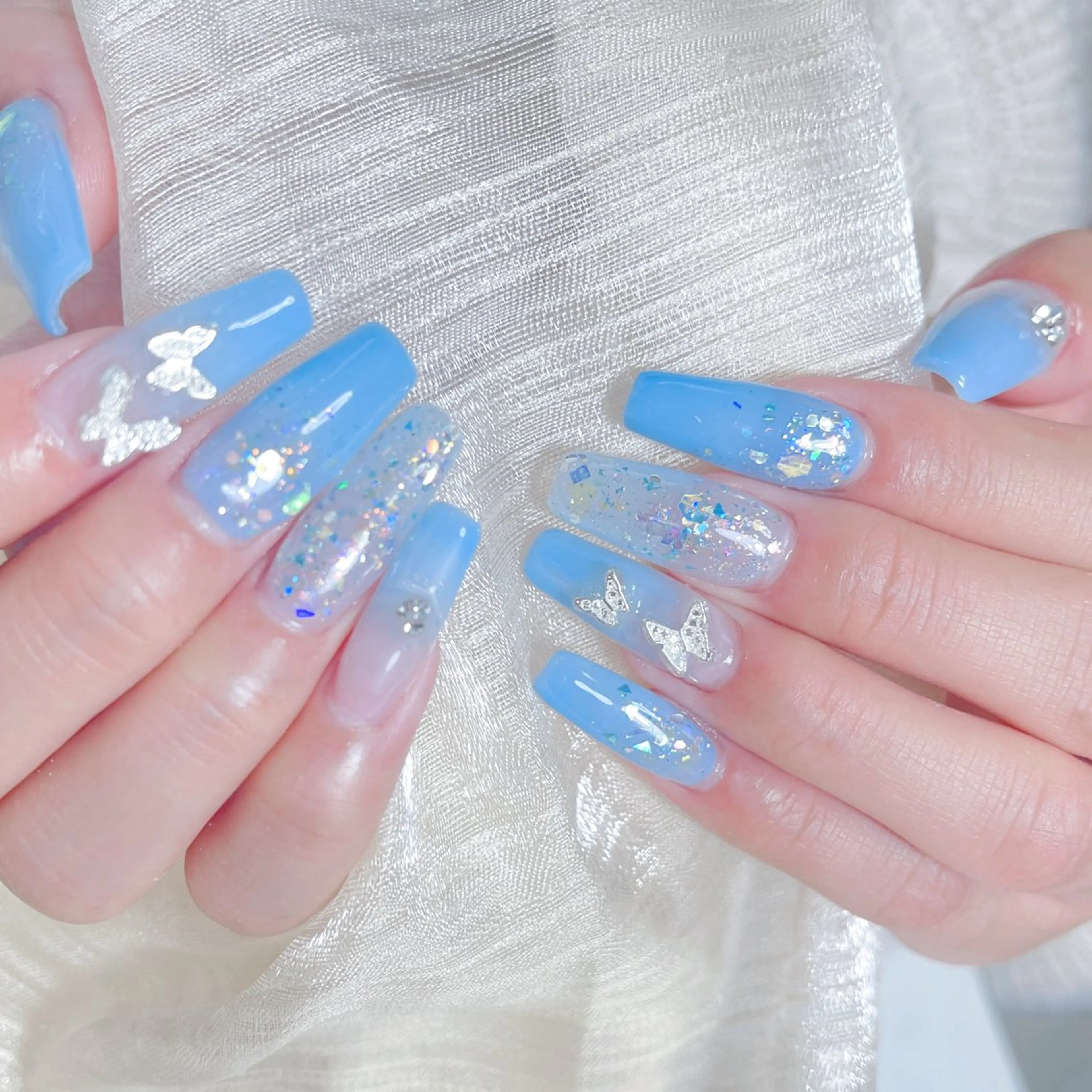 ネイル ハンドネイル 🎀ネイルサロン エクラYUI🎀のネイルデザイン