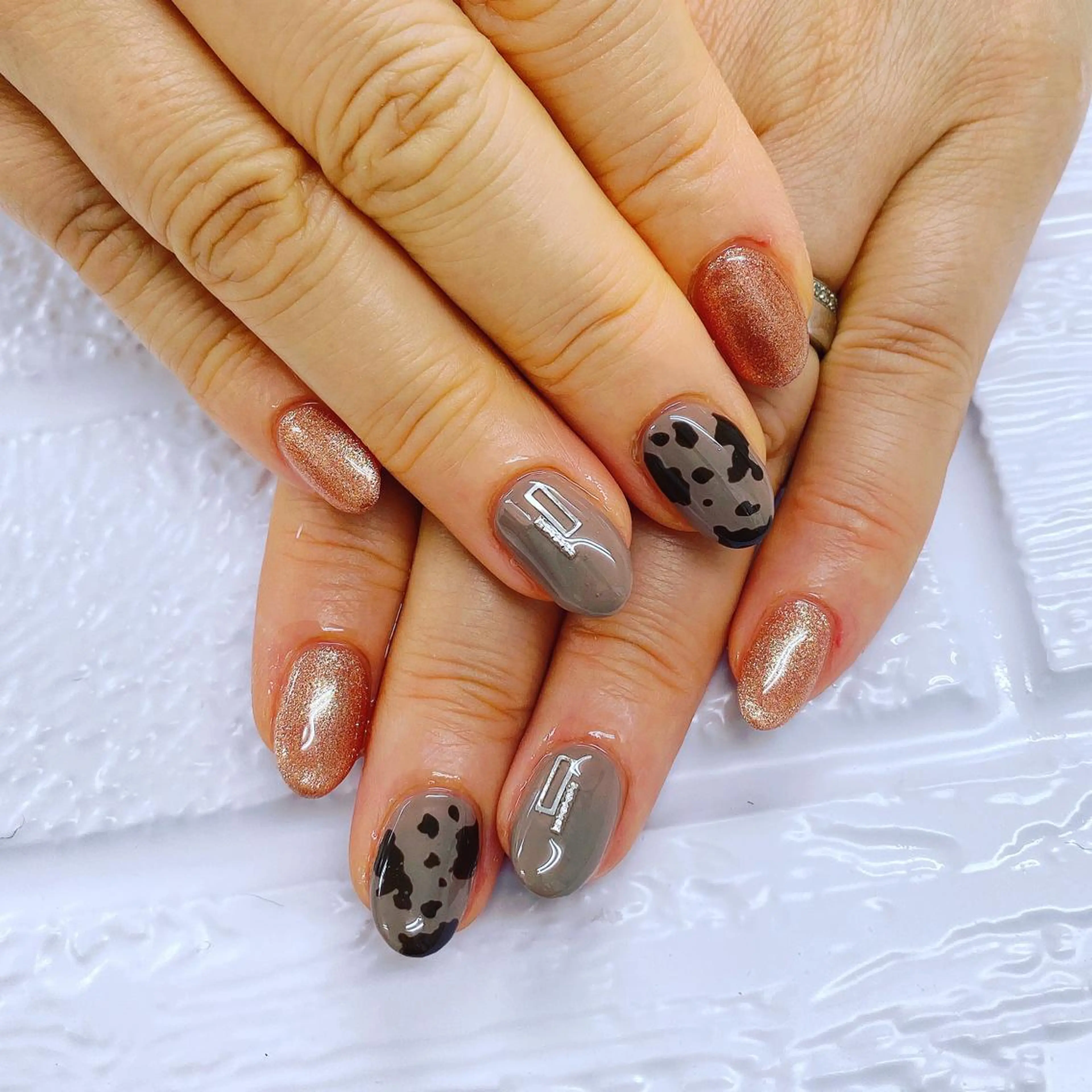 ネイル ハンドネイル N._._. clawのネイルデザイン