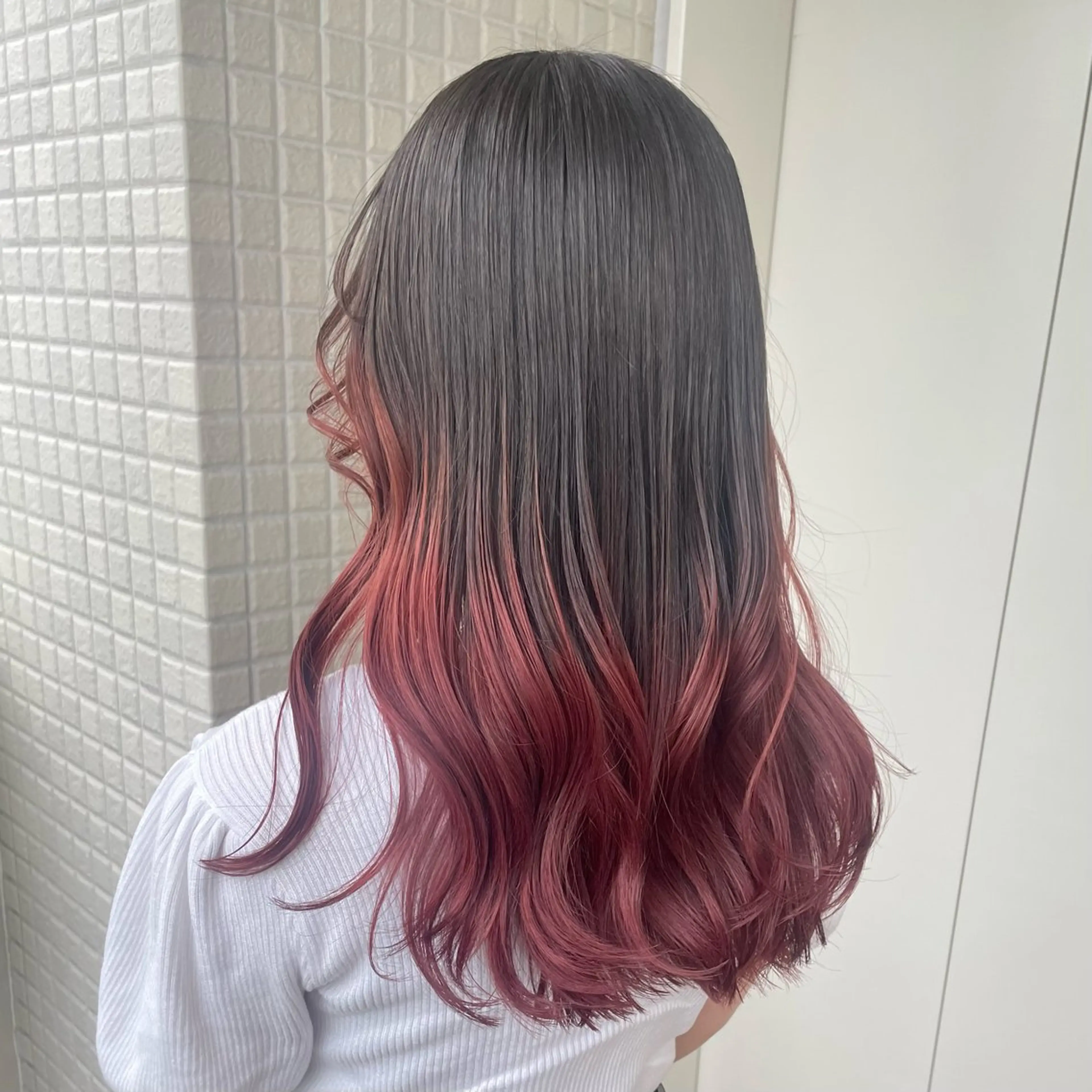 カラー グラデーションカラー 艶カラー🪡髪質改善 アレンジ🎀airiのヘアスタイル