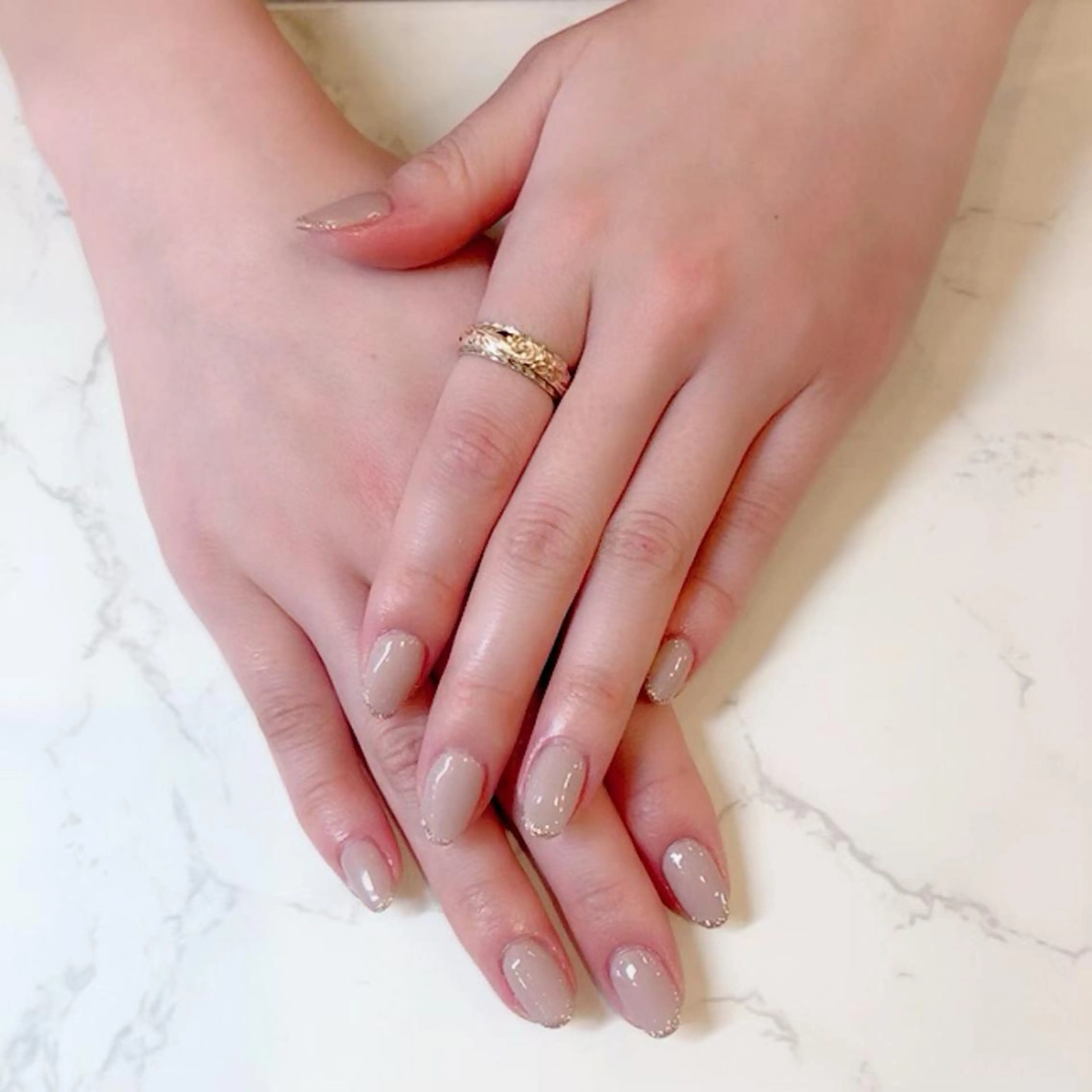 ネイル アートネイル ジェルネイル キラキラネイル オフィスネイル ショートネイル 🧸 Emiri🫧のマツエク・マツパデザイン