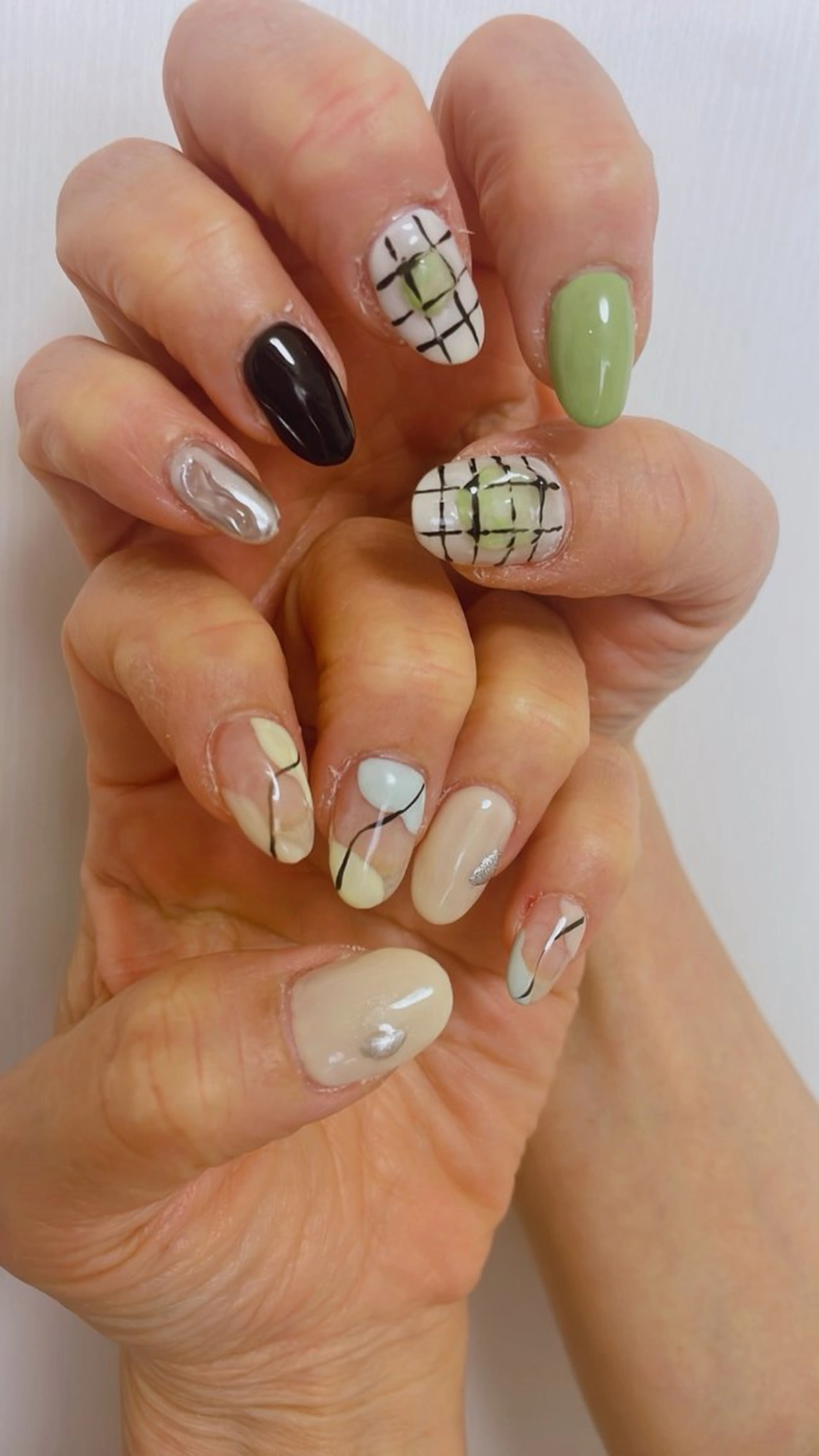 ネイル 春ネイル ハンドネイル 三原 麻佑のネイルデザイン