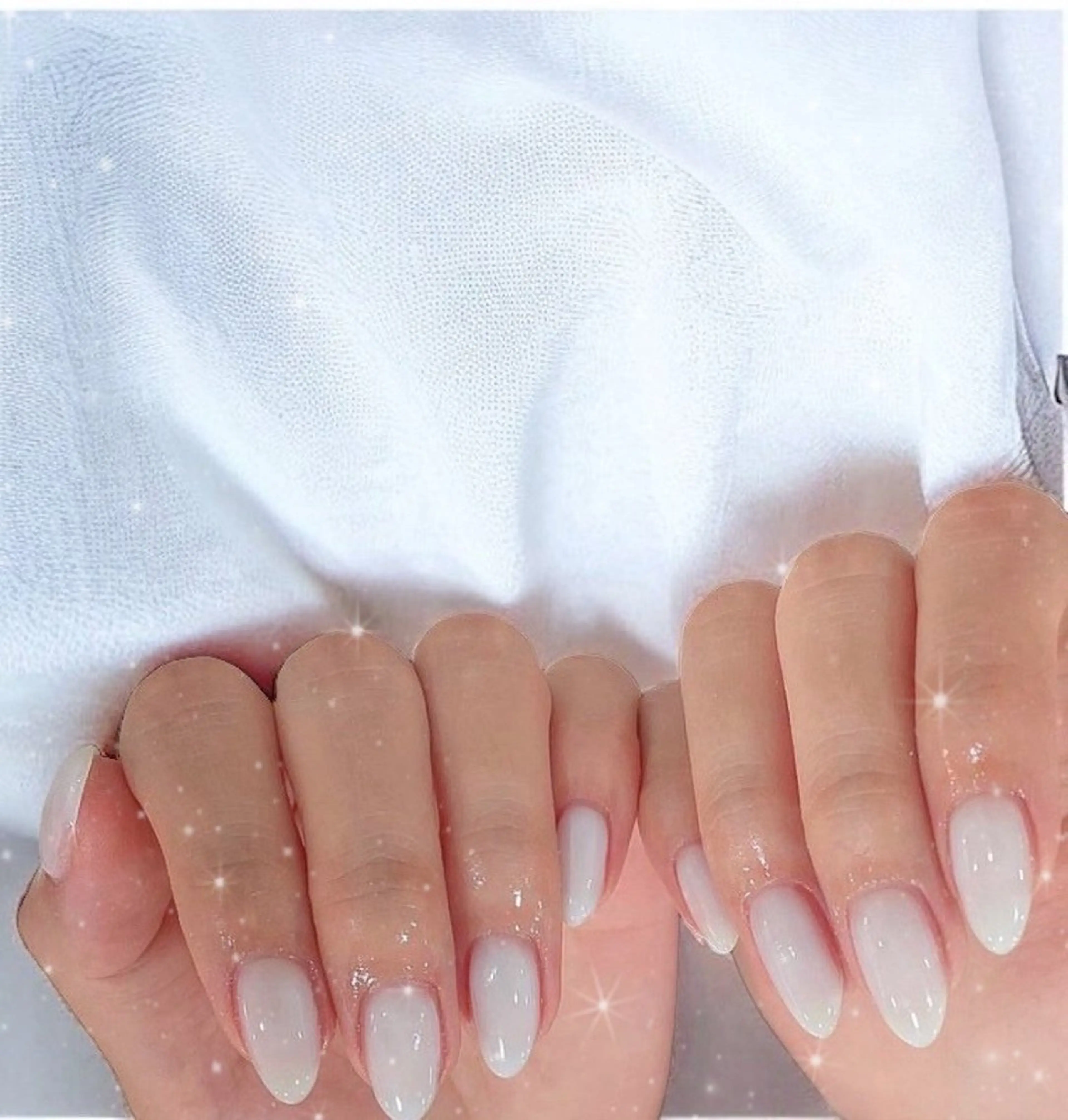 ネイル ホワイト ハンドネイル Best Nail Yu🎀🫧のネイルデザイン