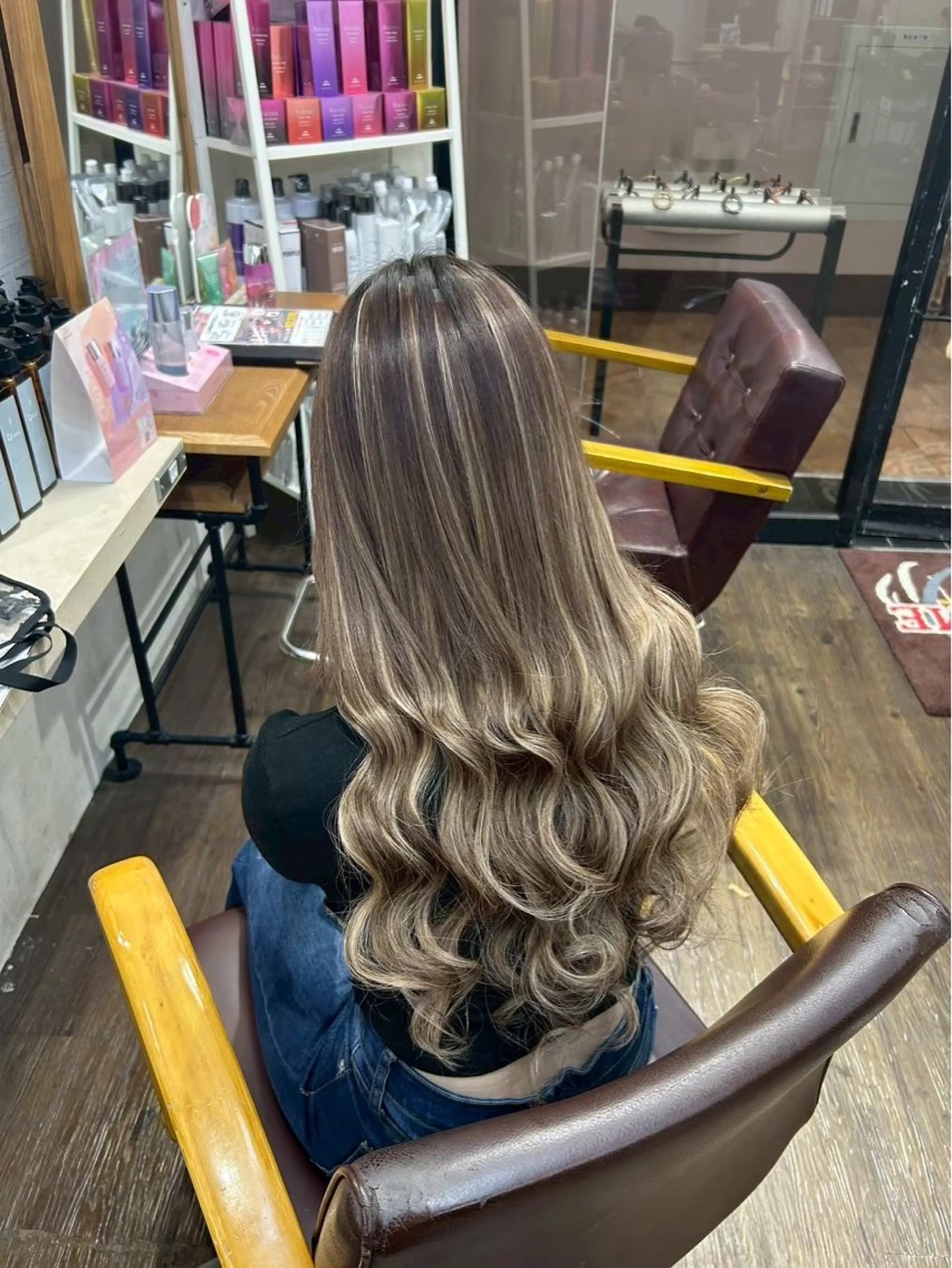 カラー ヘアカラー エクステ ✨️ヘアサロン ユートピア✨️のヘアスタイル