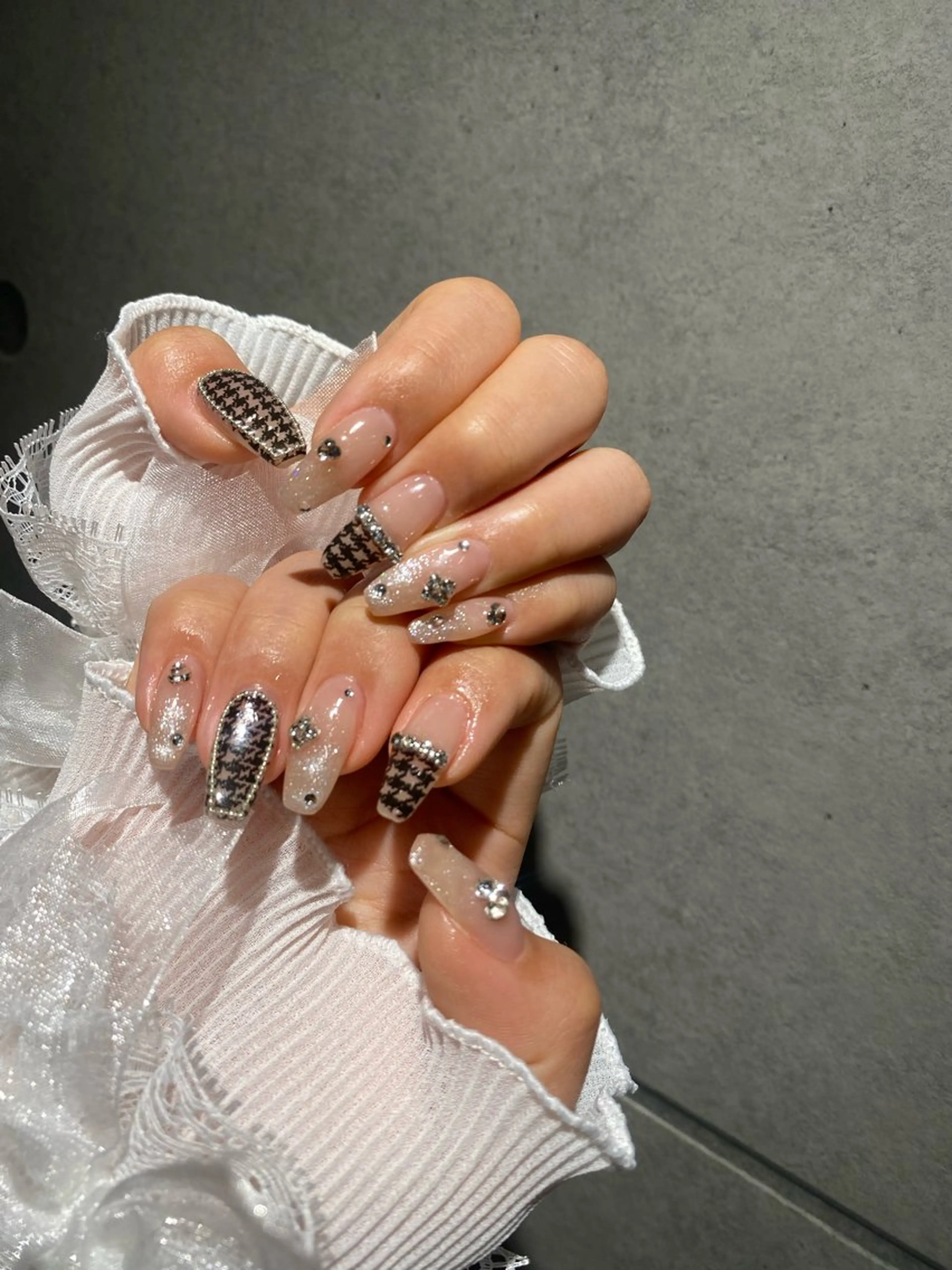 ネイル I-nailロング /ワンホン/キラキラのネイルデザイン