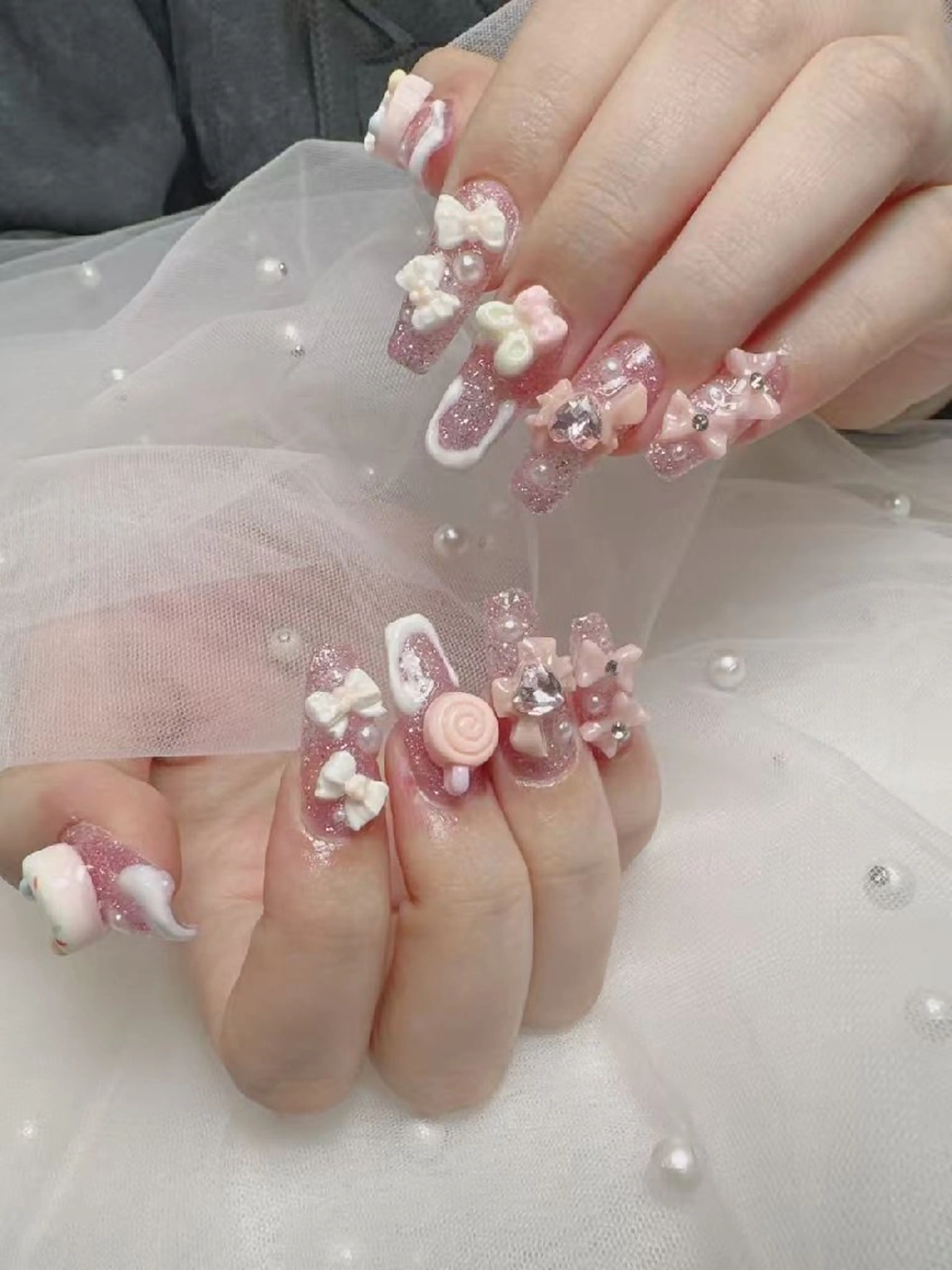 ネイル ENsalon AKIRAのネイルデザイン