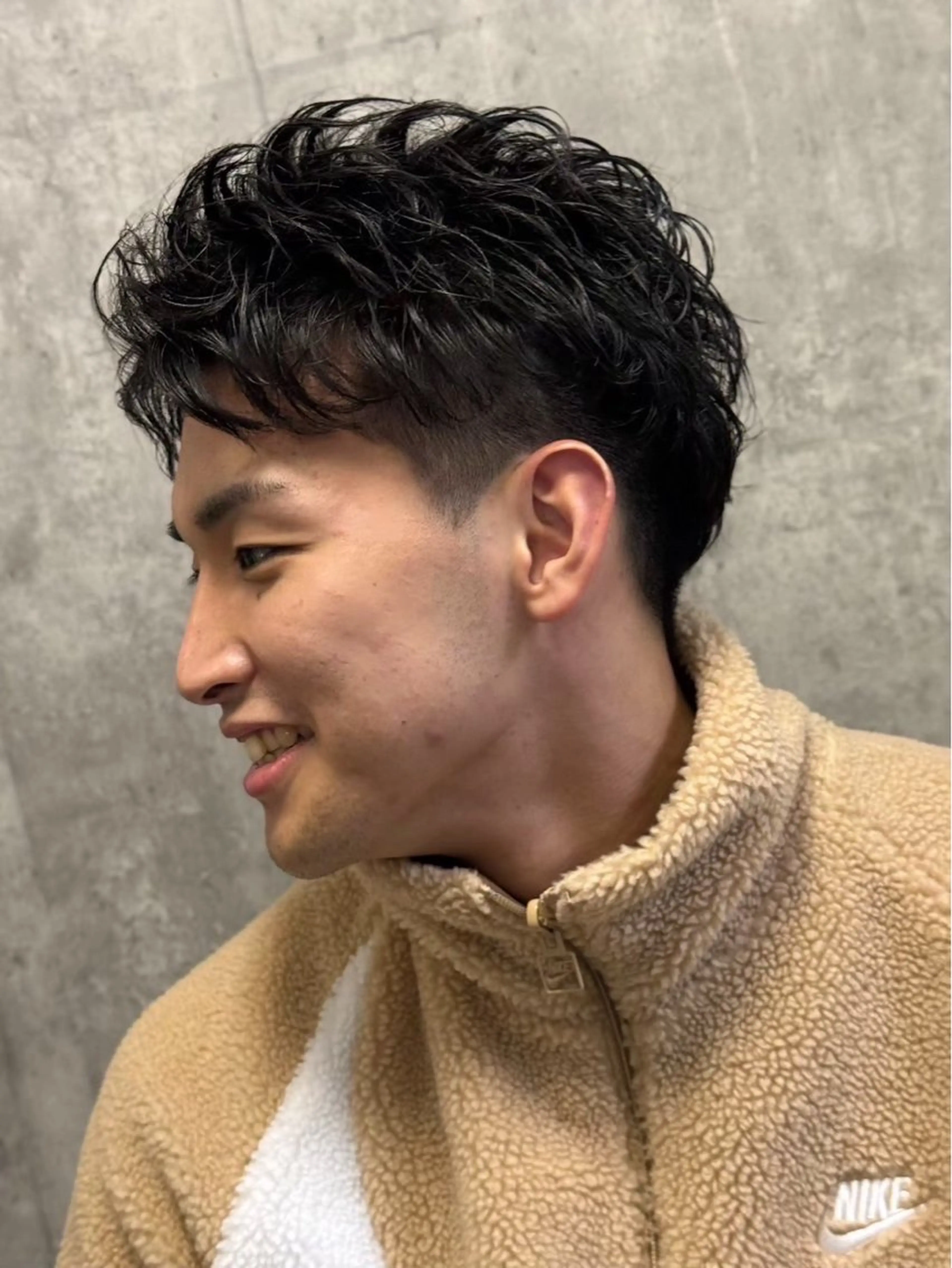 ミディアム ヒロ銀座barber shop 難波所属・つつみうち ふわりのヘアスタイル