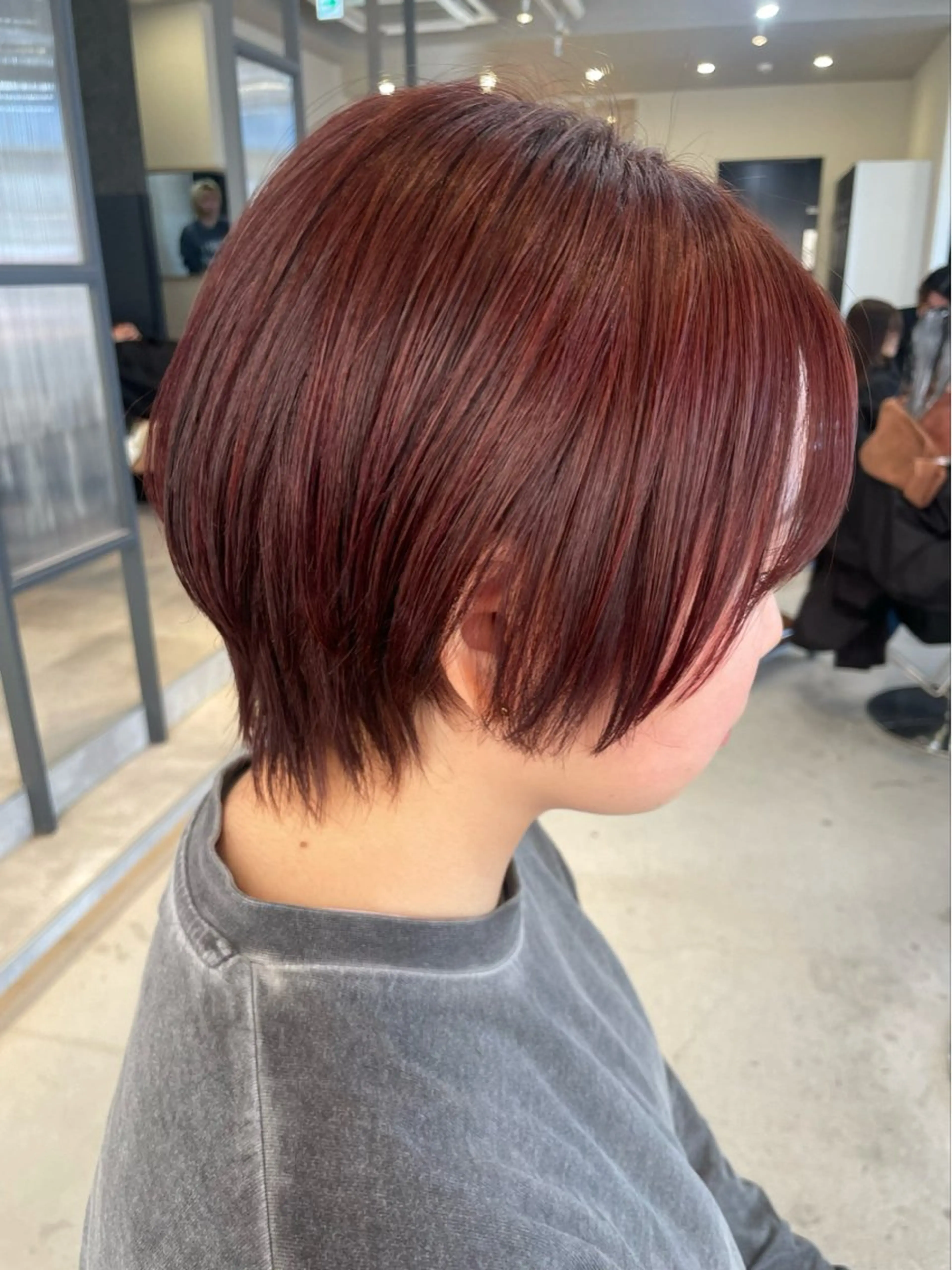 ショート カラー AKI 🐉のヘアスタイル