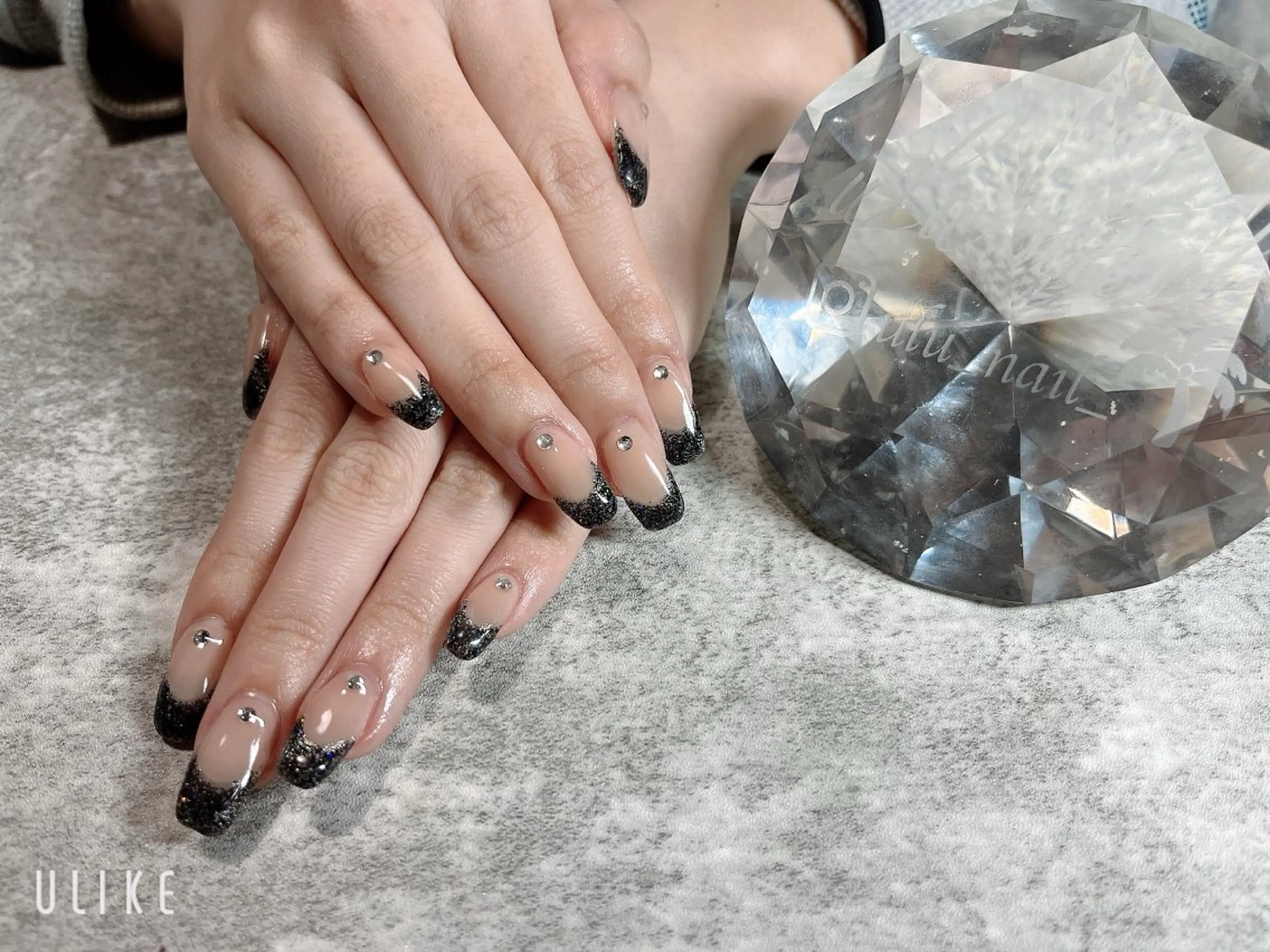 ネイル 持ち込み スカルプネイル 佐野 愛美のネイルデザイン