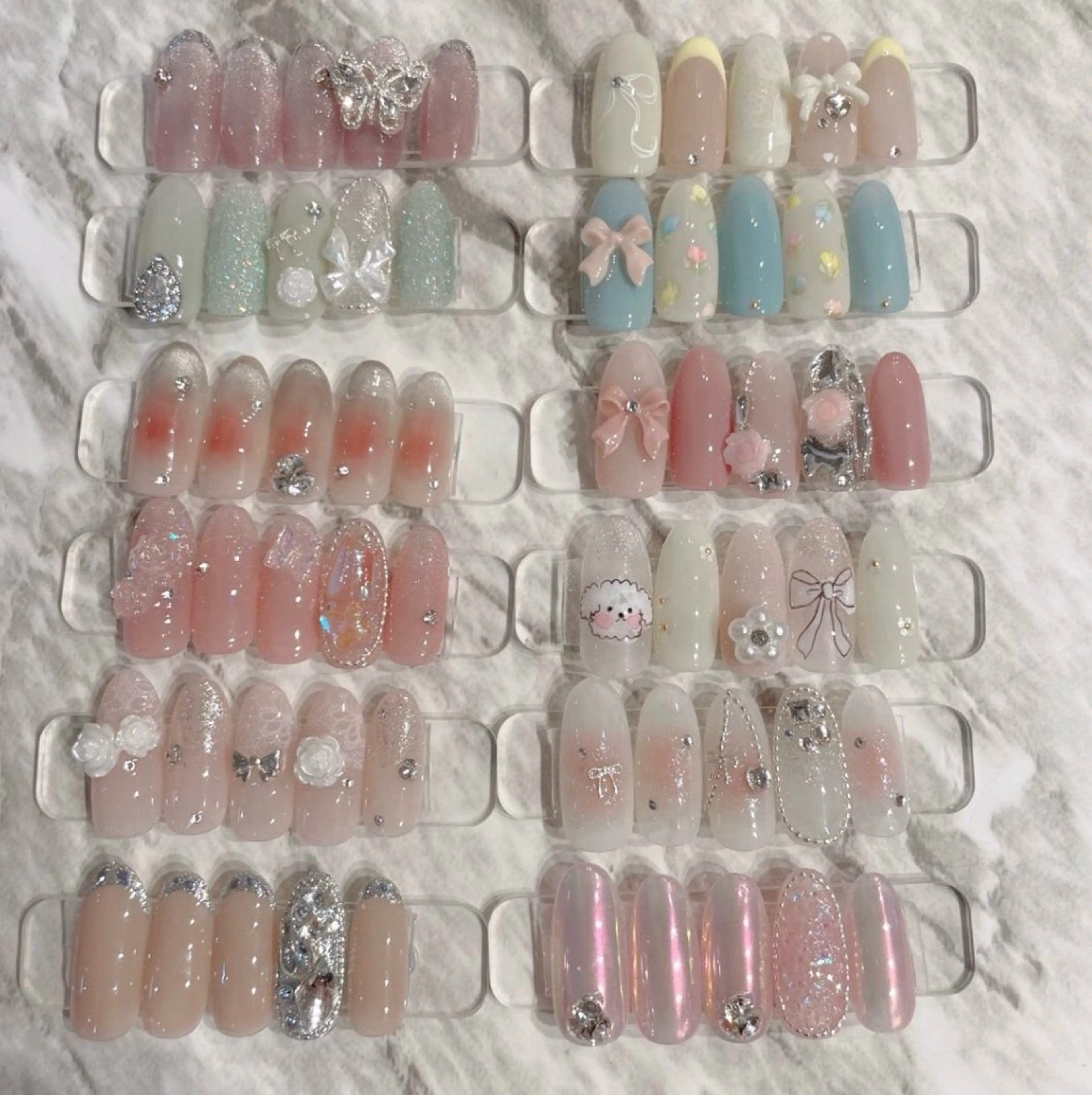 ハンド定額メニュー✨トレンドワンホン🪞8000円の写真