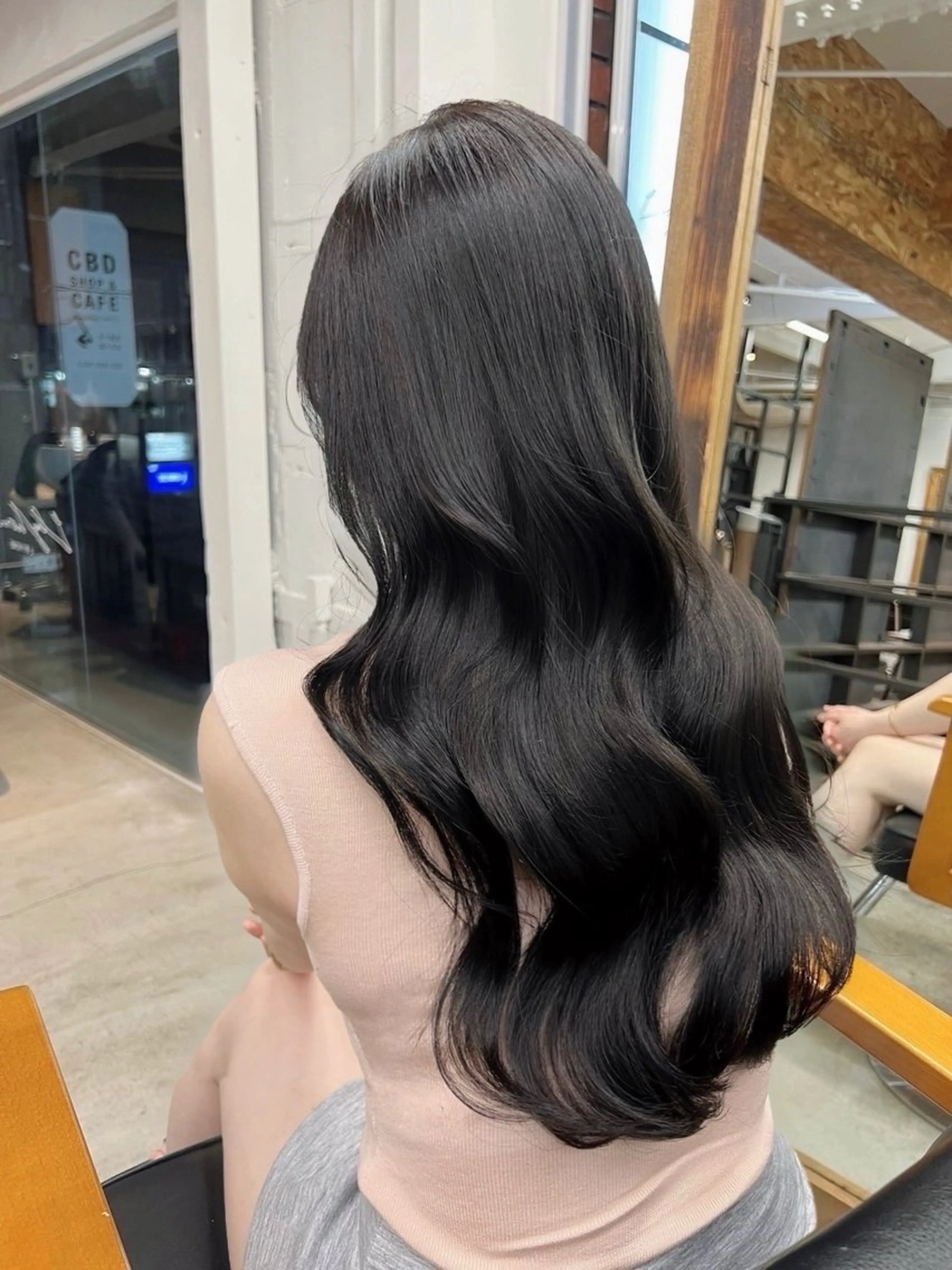 ロング YUI / LbyHOMEのヘアスタイル