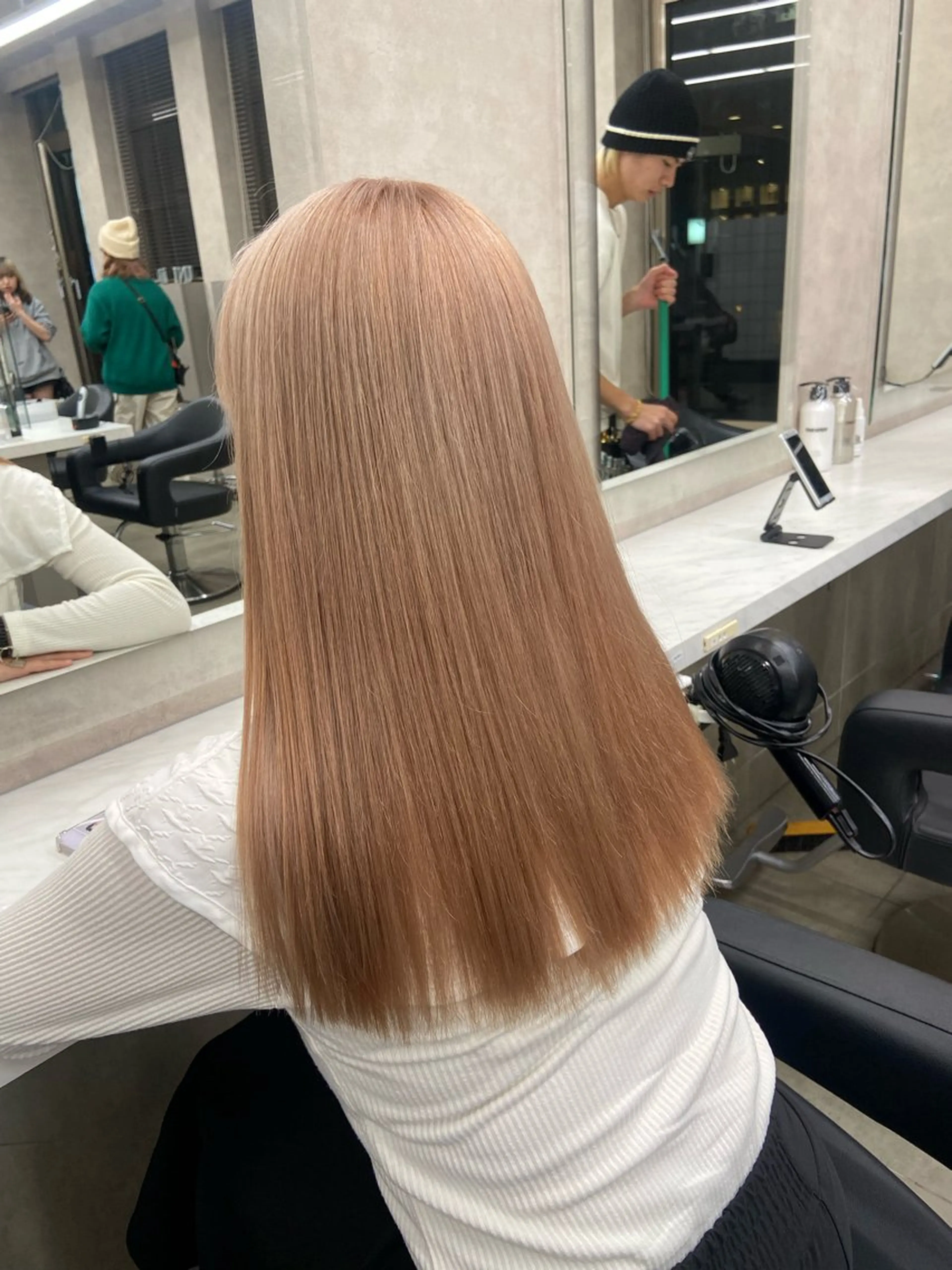 セミロング カラー ヘアアレンジ Over hair_ misakiのヘアスタイル