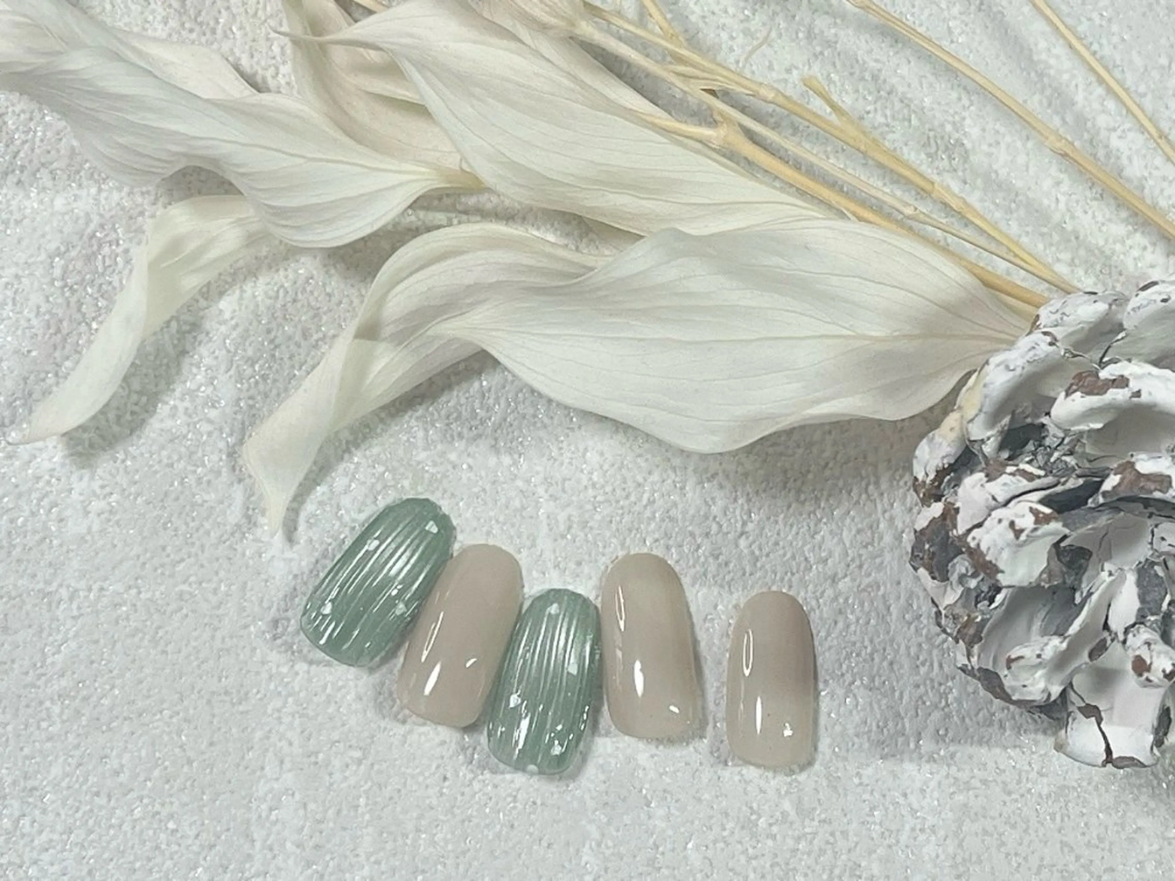 ネイル オーロラネイル ブルー 成人式 フットネイル フレンチネイル ハンドネイル kiki nail たまプラーザのネイルデザイン
