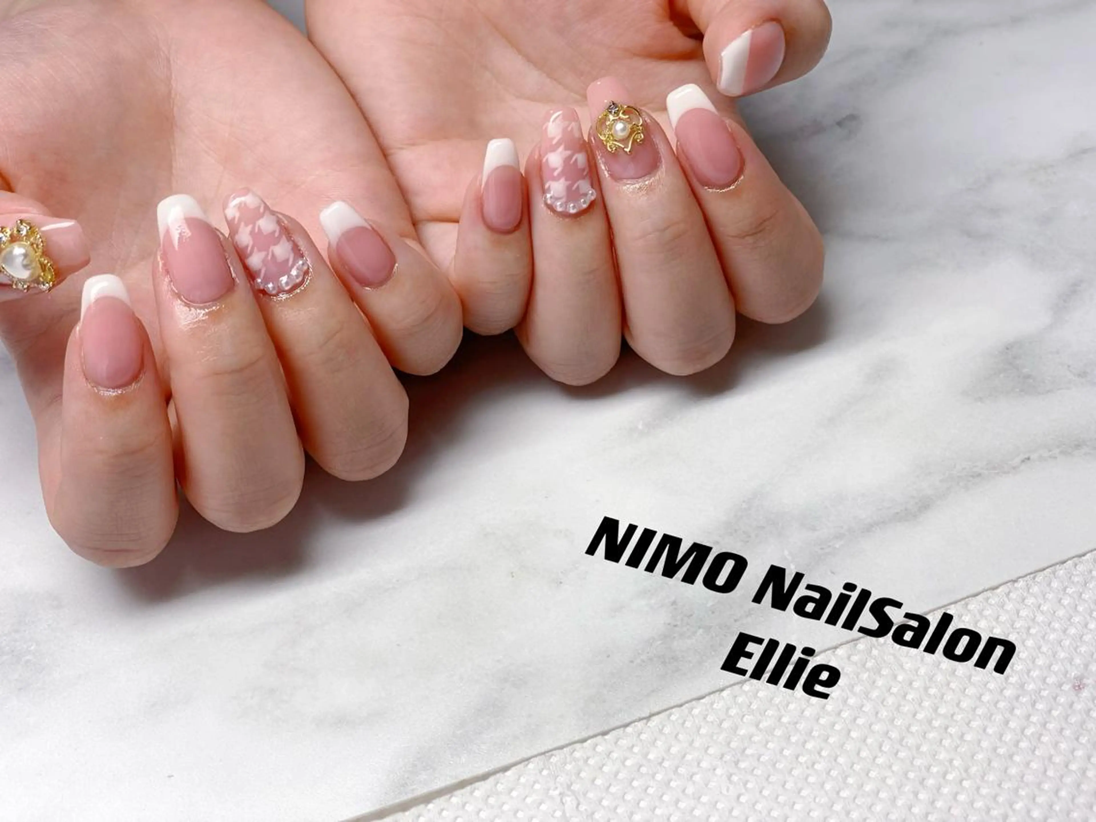 ネイル ハンドネイル ハンドケア 閨匠ビューティサロン 新橋店♡Ellieのネイルデザイン