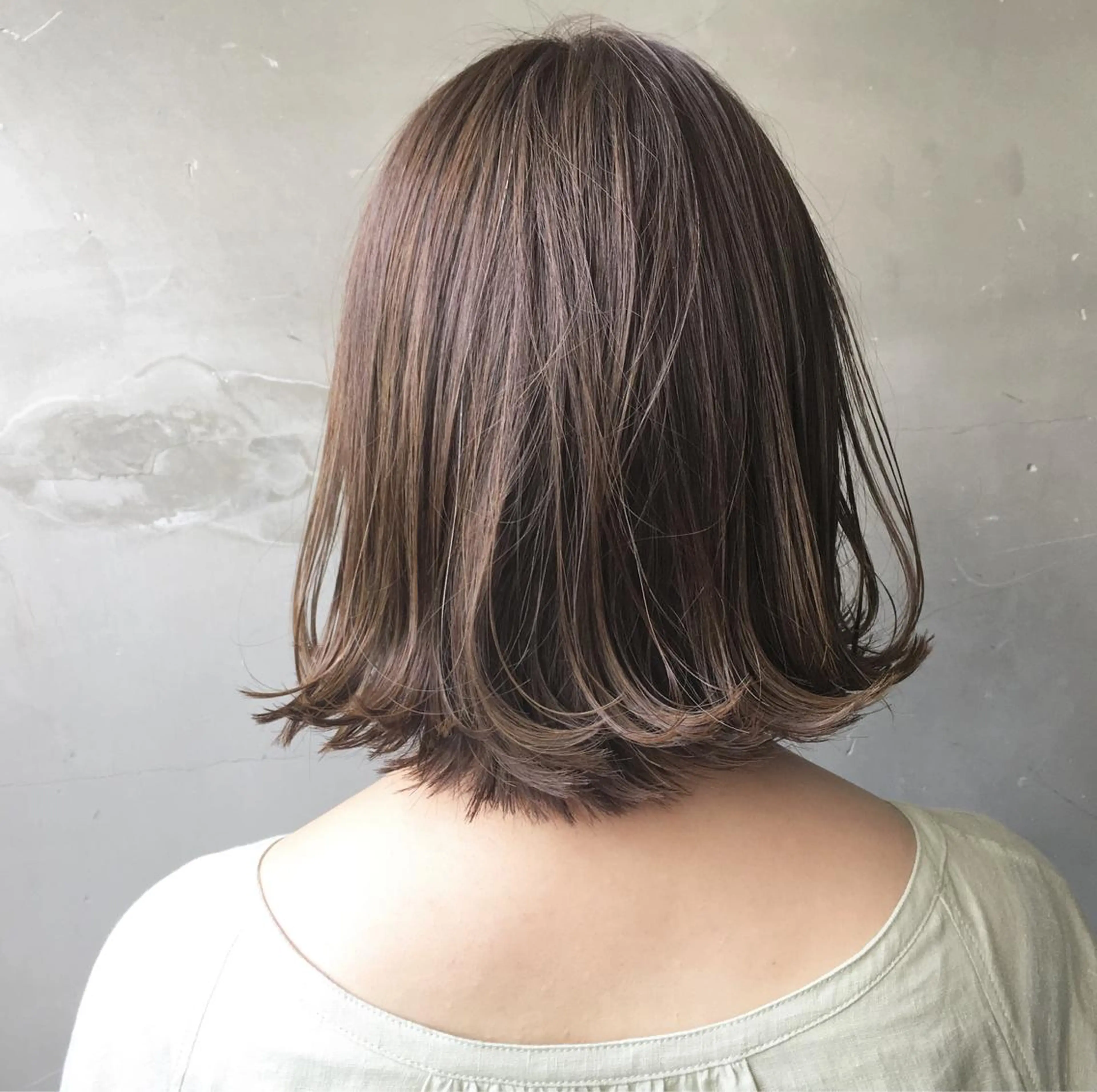 ミディアム カラー ヘアカラー トリートメント 牛山 静香のマツエク・マツパデザイン