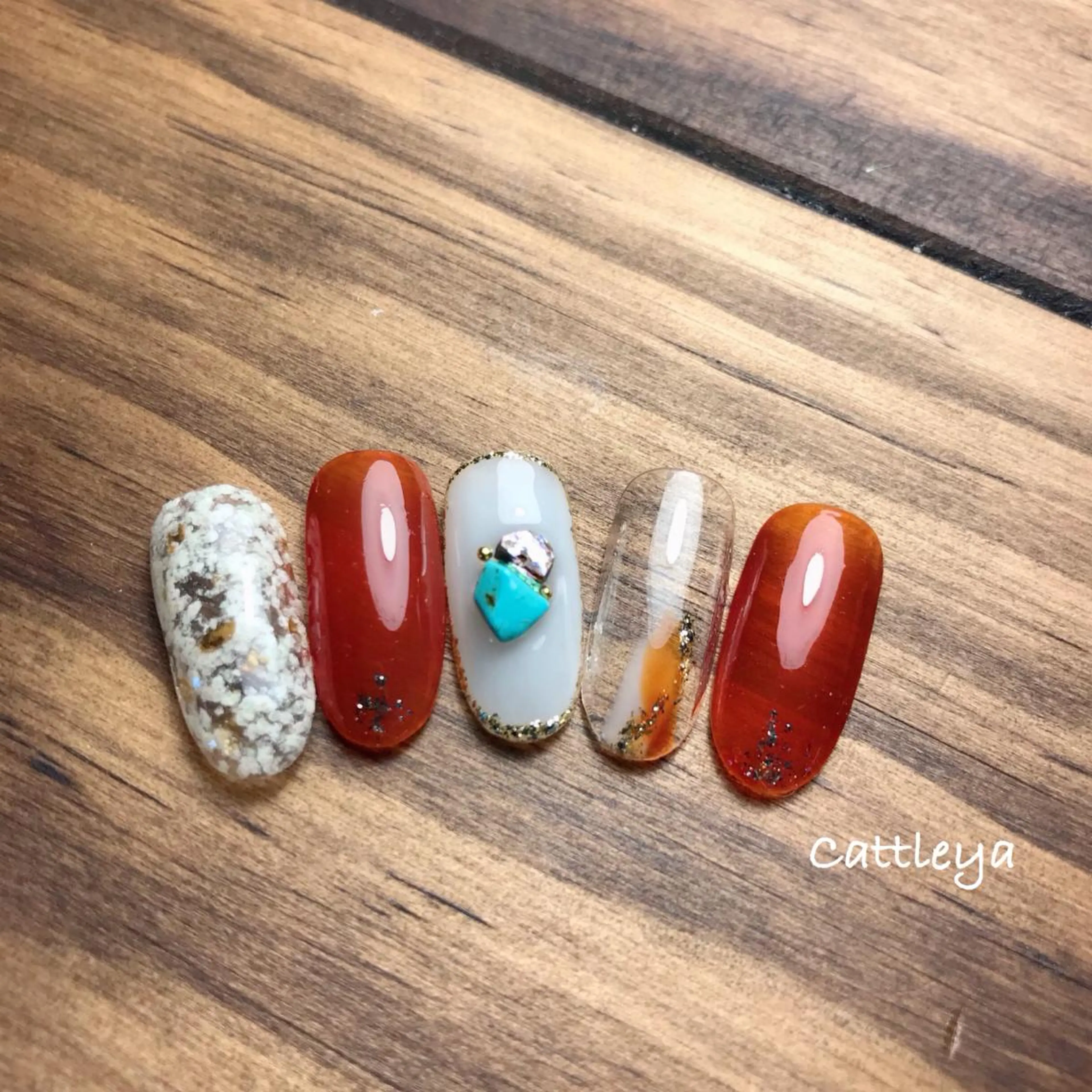 ネイル Cattleya meguのネイルデザイン