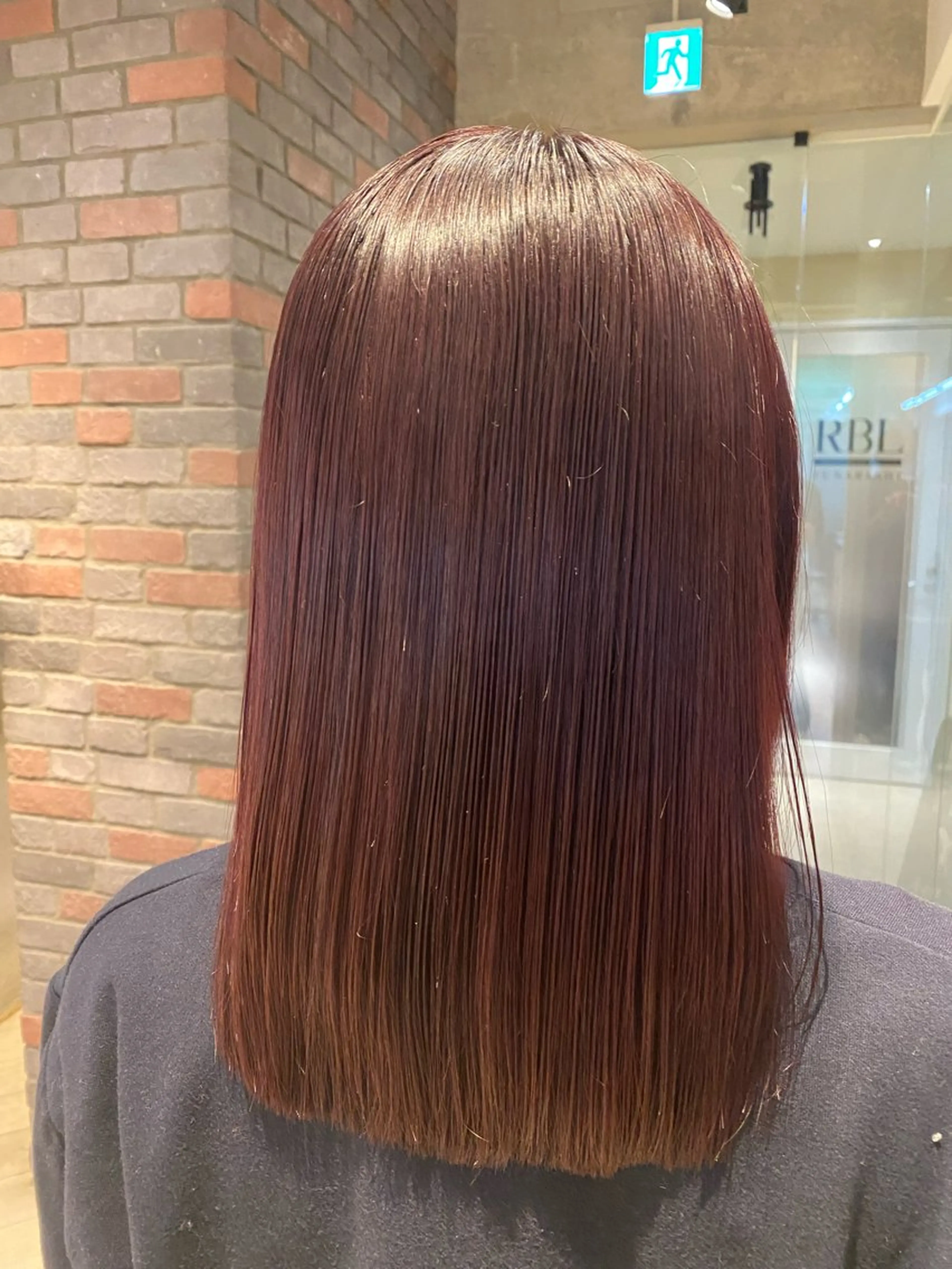 ミディアム カラー 吉川 慶斗のヘアスタイル
