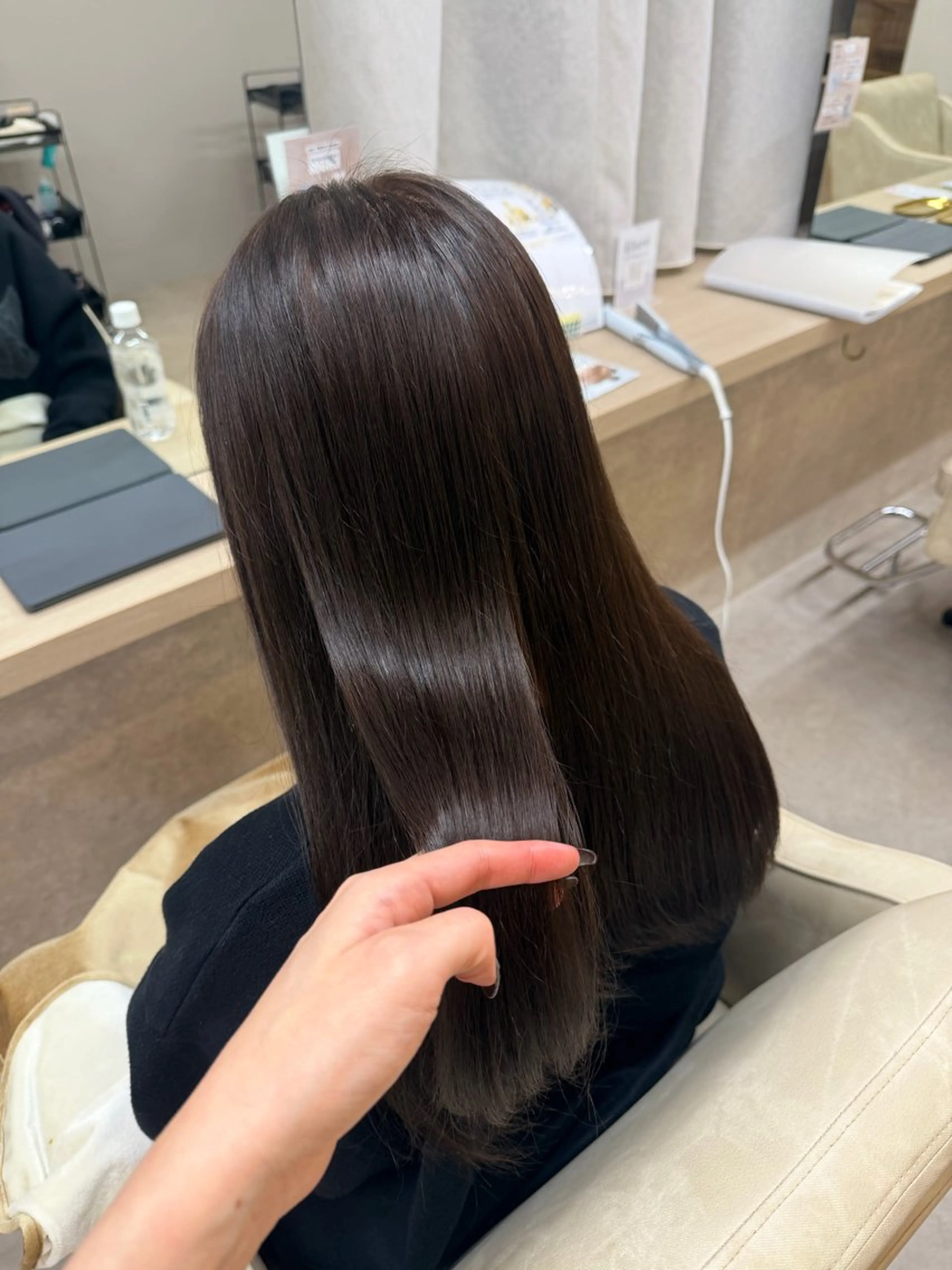ロング カラー りん/ハイトーン💖 🌈髪質改善✨️浜松のヘアスタイル