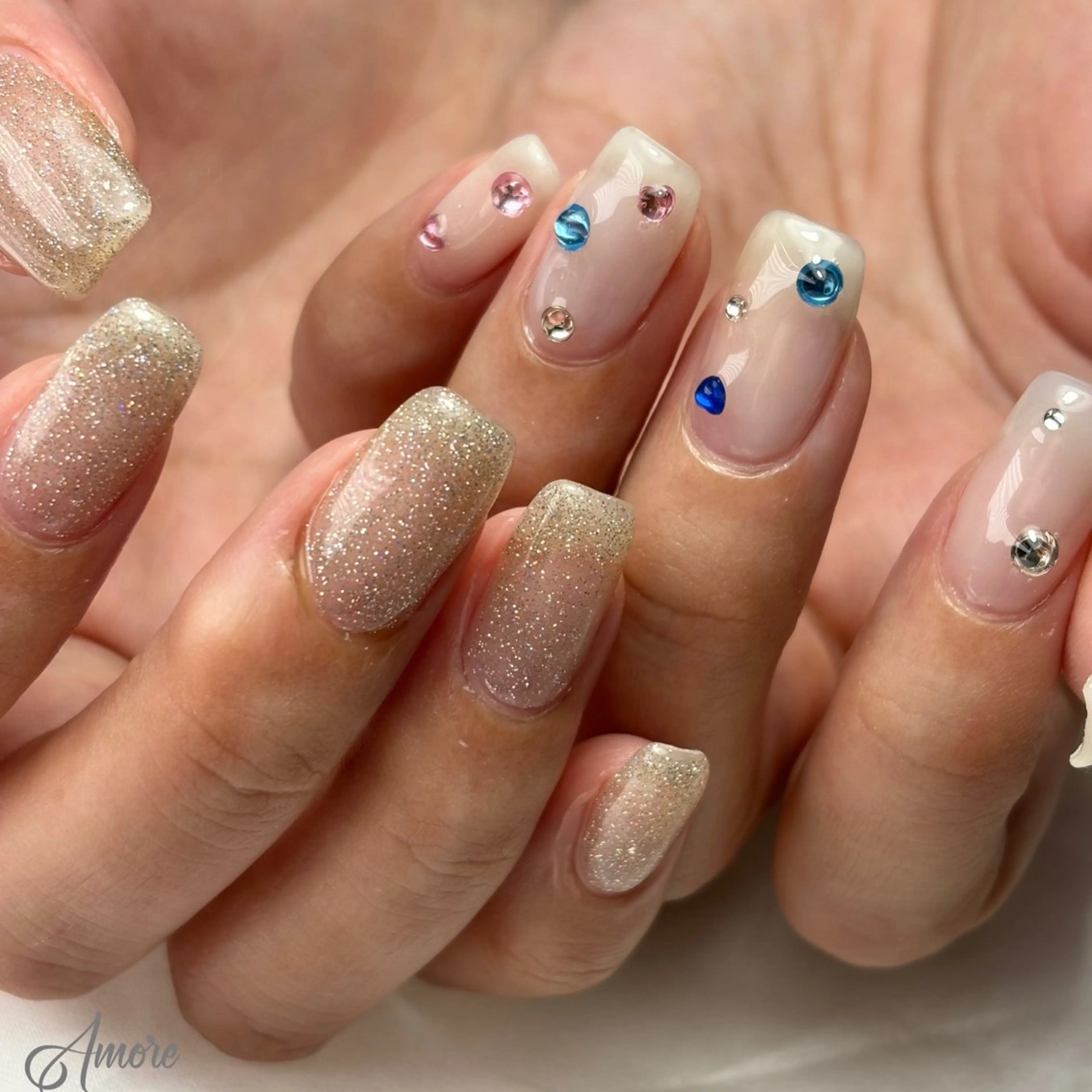 ネイル ジェルネイル キラキラネイル 韓国ネイル マグネットネイル パラジェル You kyehwaのネイルデザイン