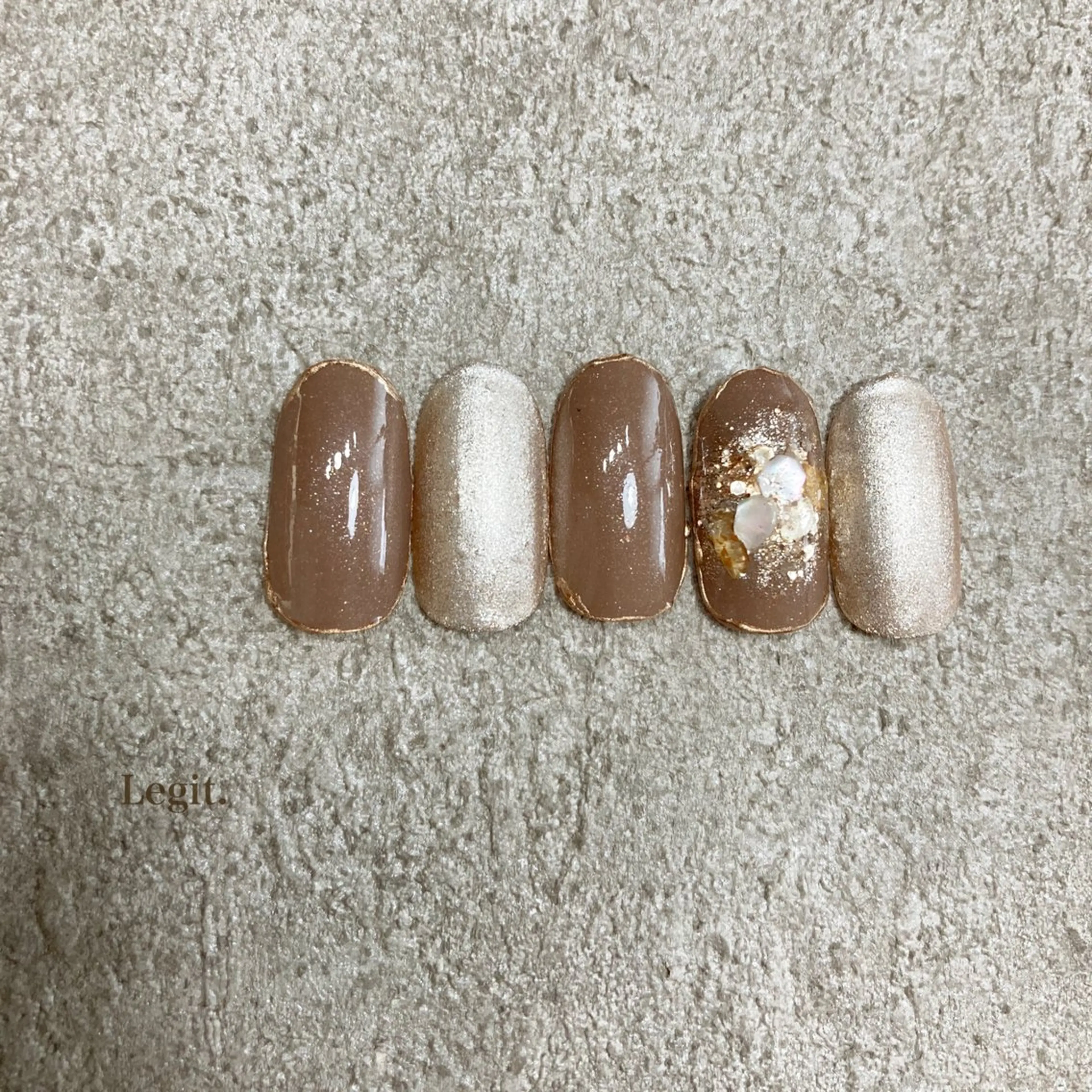ネイル Legit nail salonのネイルデザイン