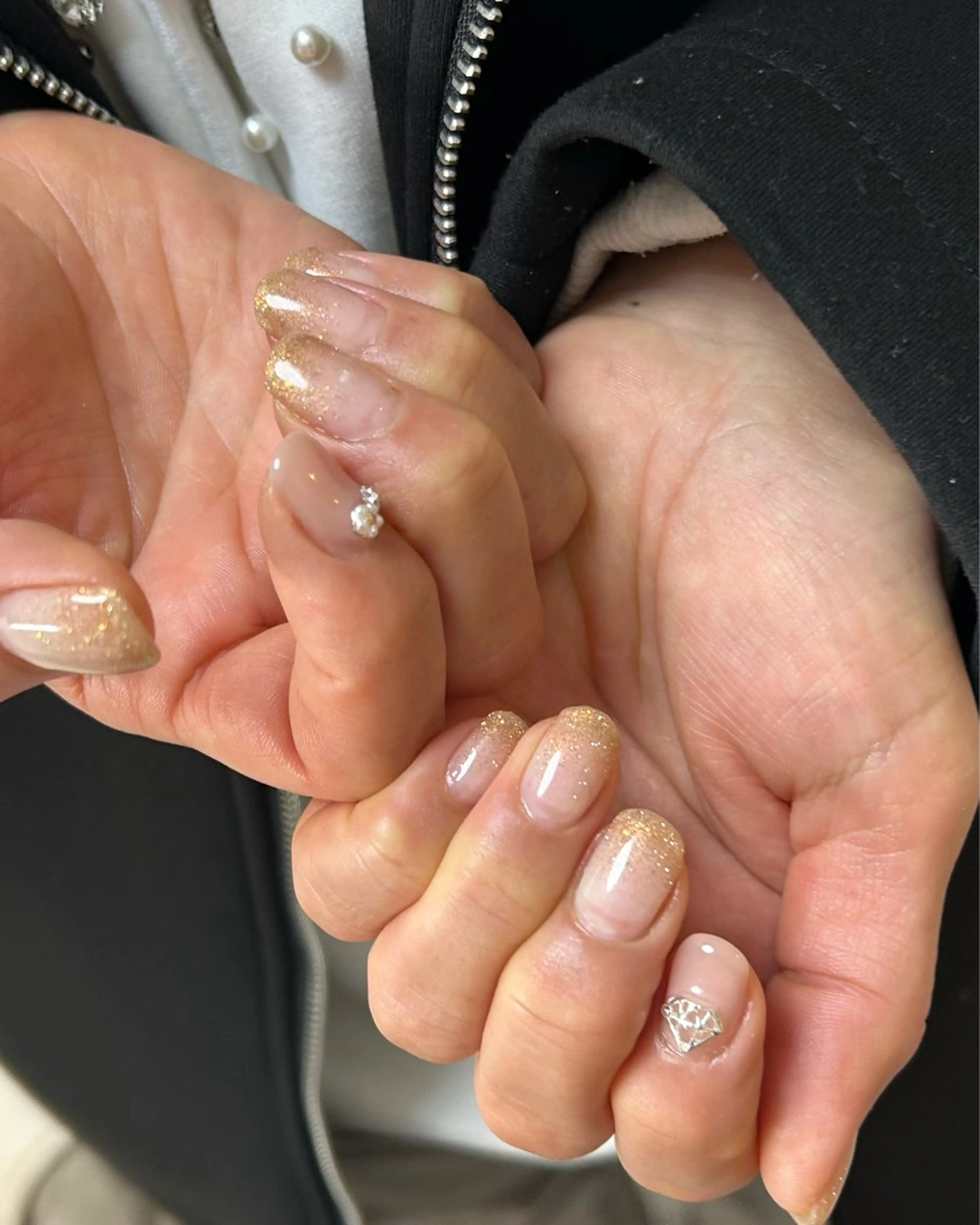 ネイル フラッシュネイル グラデーション ラメ(グリッター) ラメグラデーション ハンドネイル ten nail salon　かえでのネイルデザイン