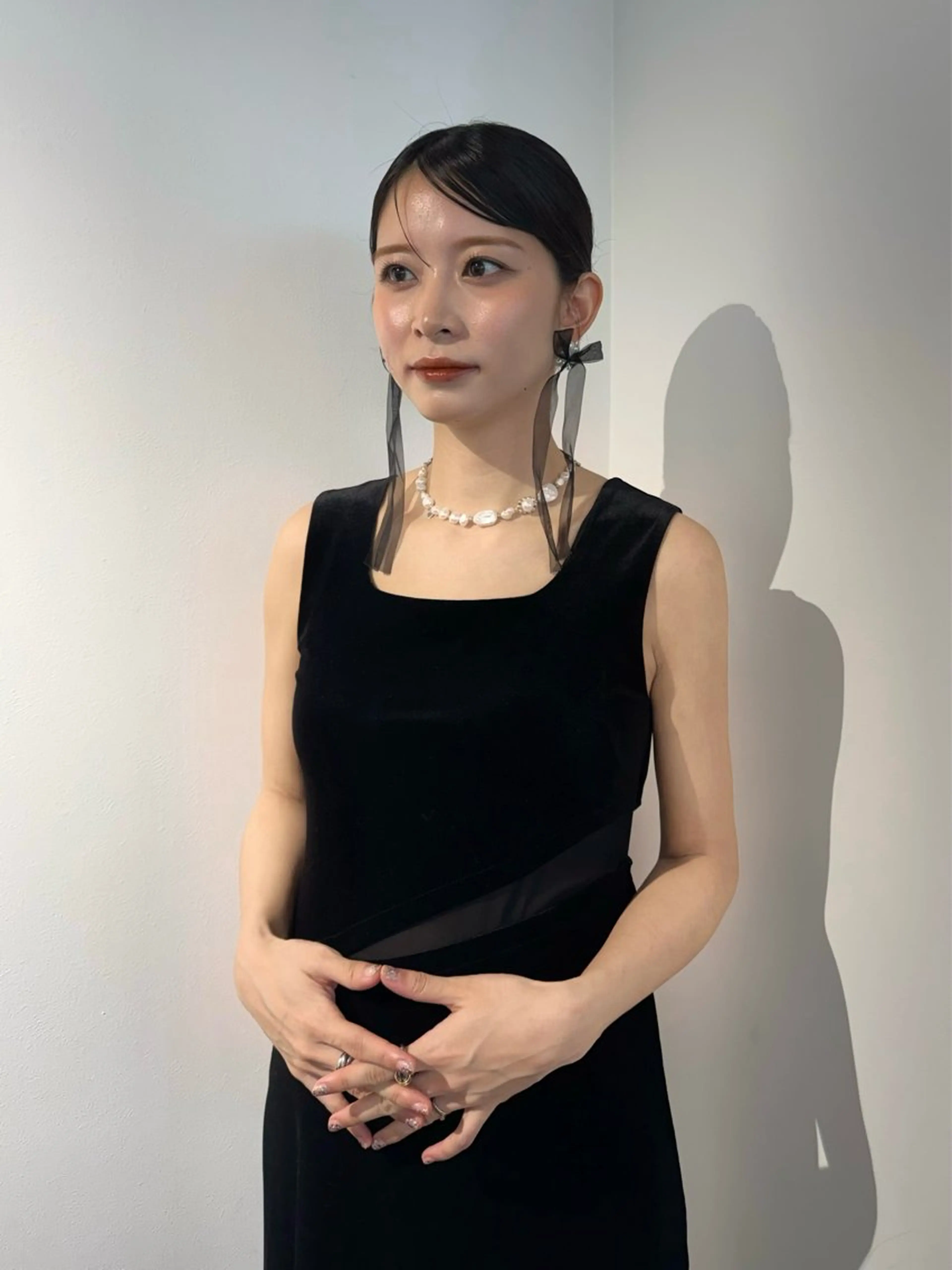 ミディアム カラー ヘアアレンジ ヘアセット mina 🌷のヘアスタイル