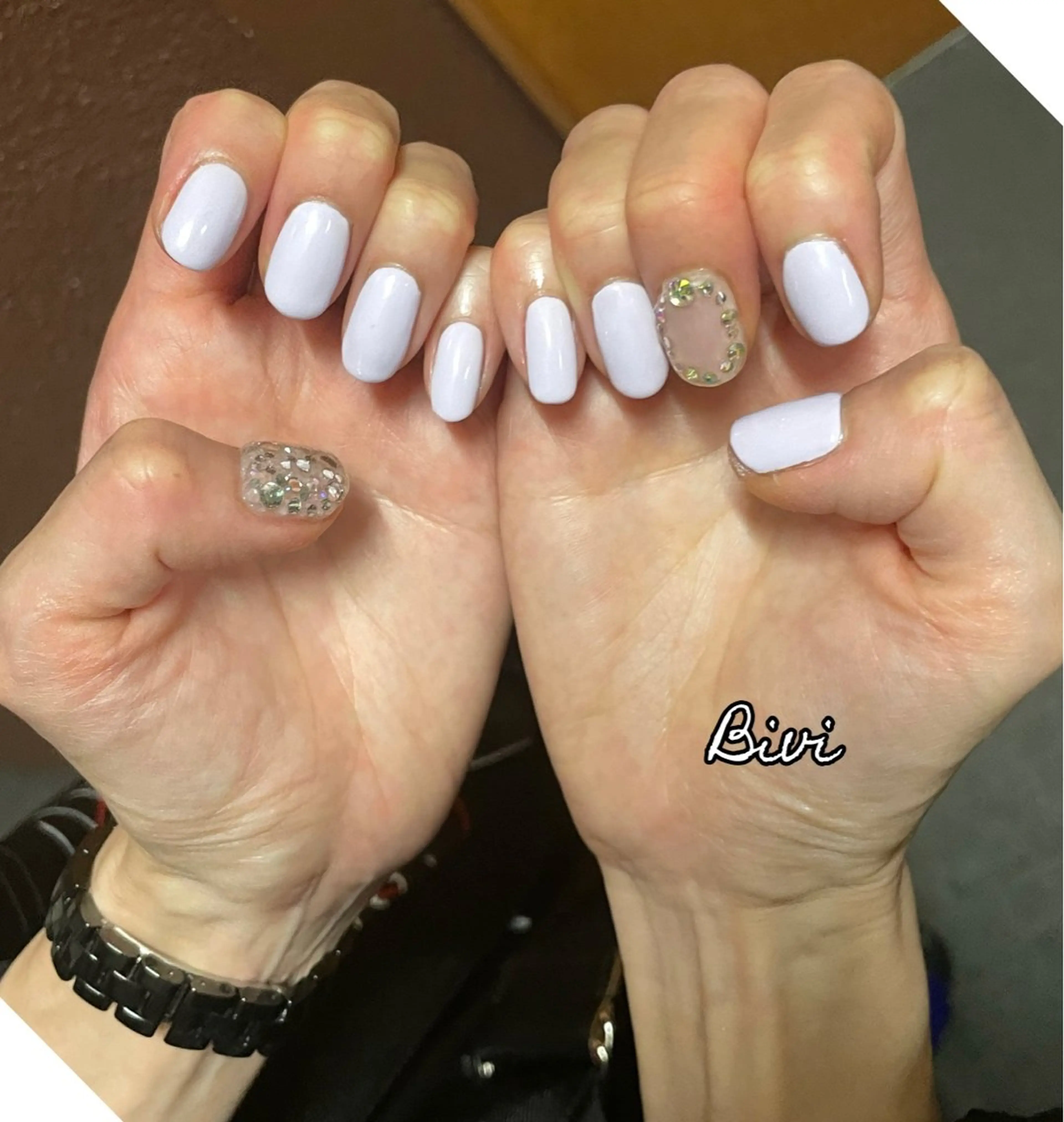 ネイル アートネイル フラッシュネイル ラメ(グリッター) シルバー スクエアネイル ♡Bivi♡自爪に 優しいネイルサロンのネイルデザイン