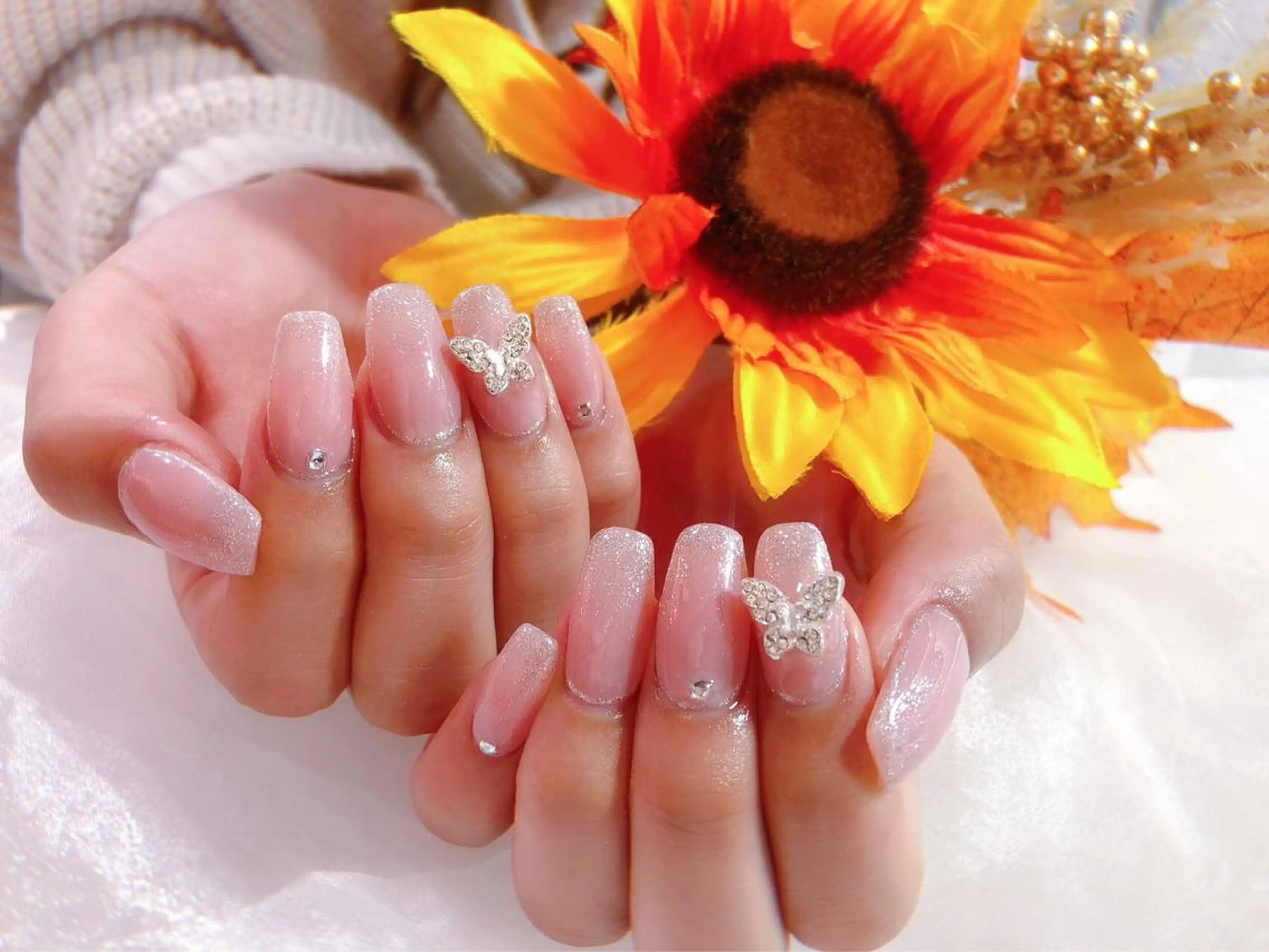 ネイル ハンドネイル VIVIAN リサのネイルデザイン