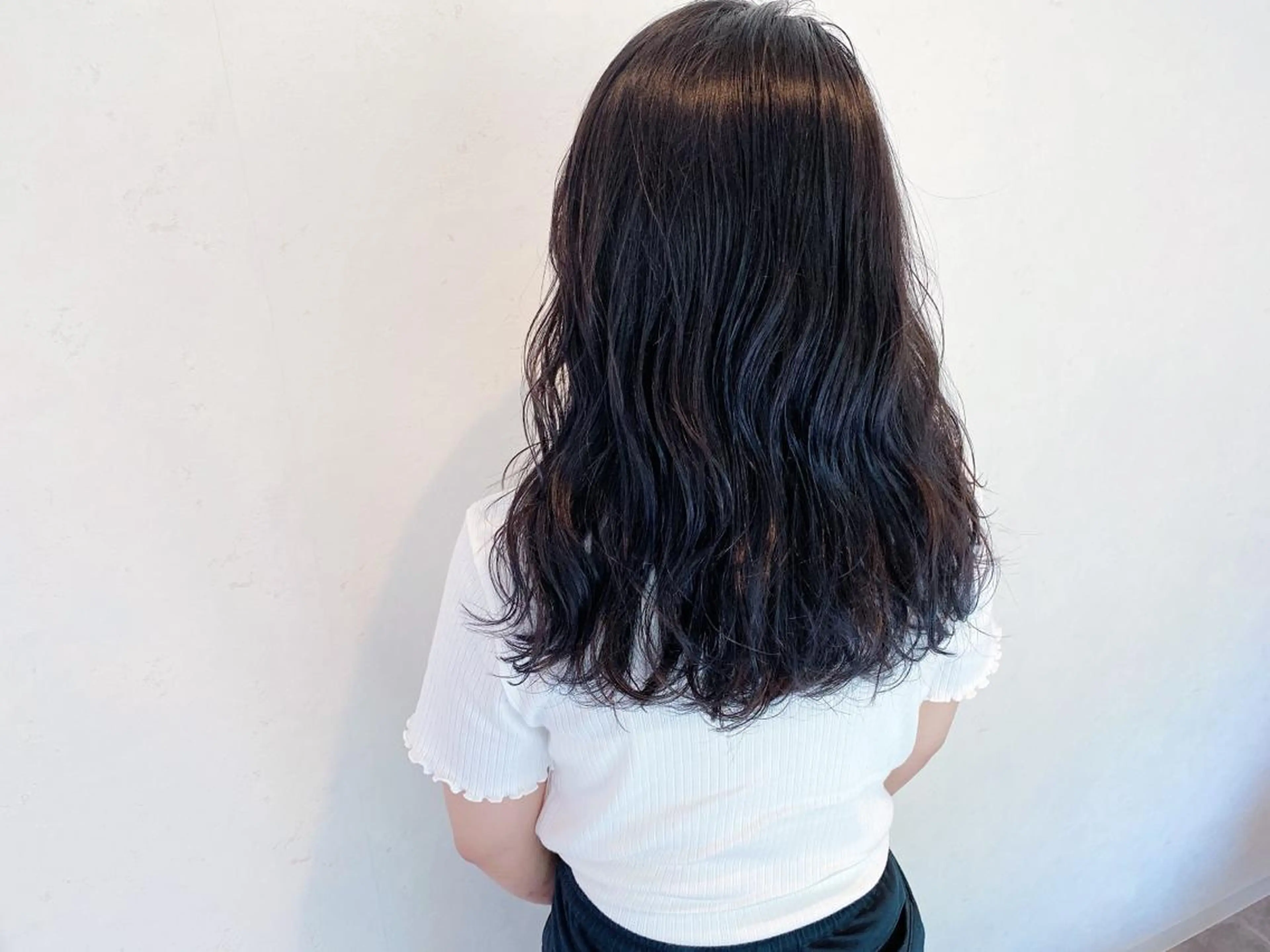 セミロング カラー 伊藤 さやかのヘアスタイル