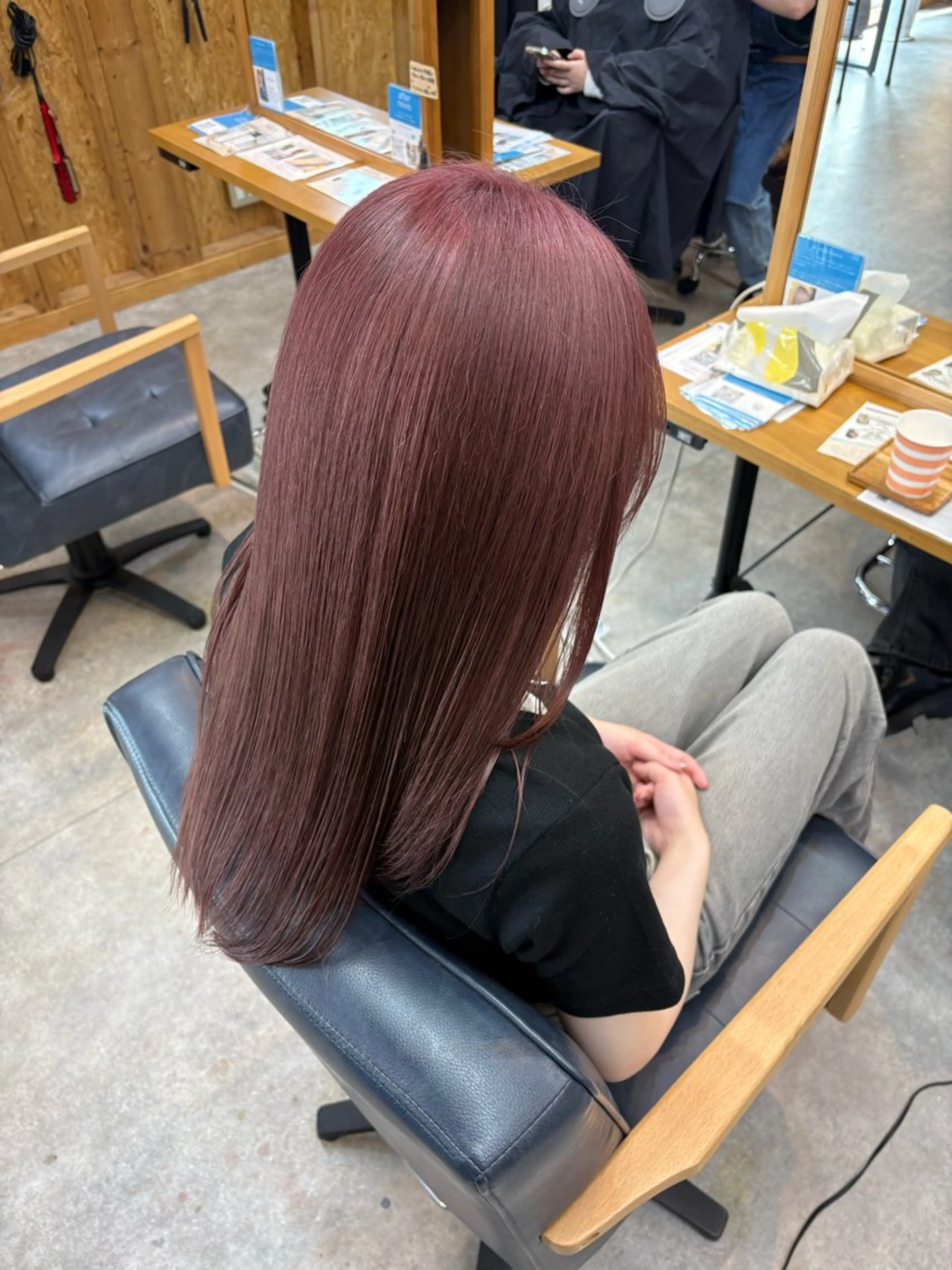 カラー まろみ暖色×ボブ ×chia🕯のヘアスタイル