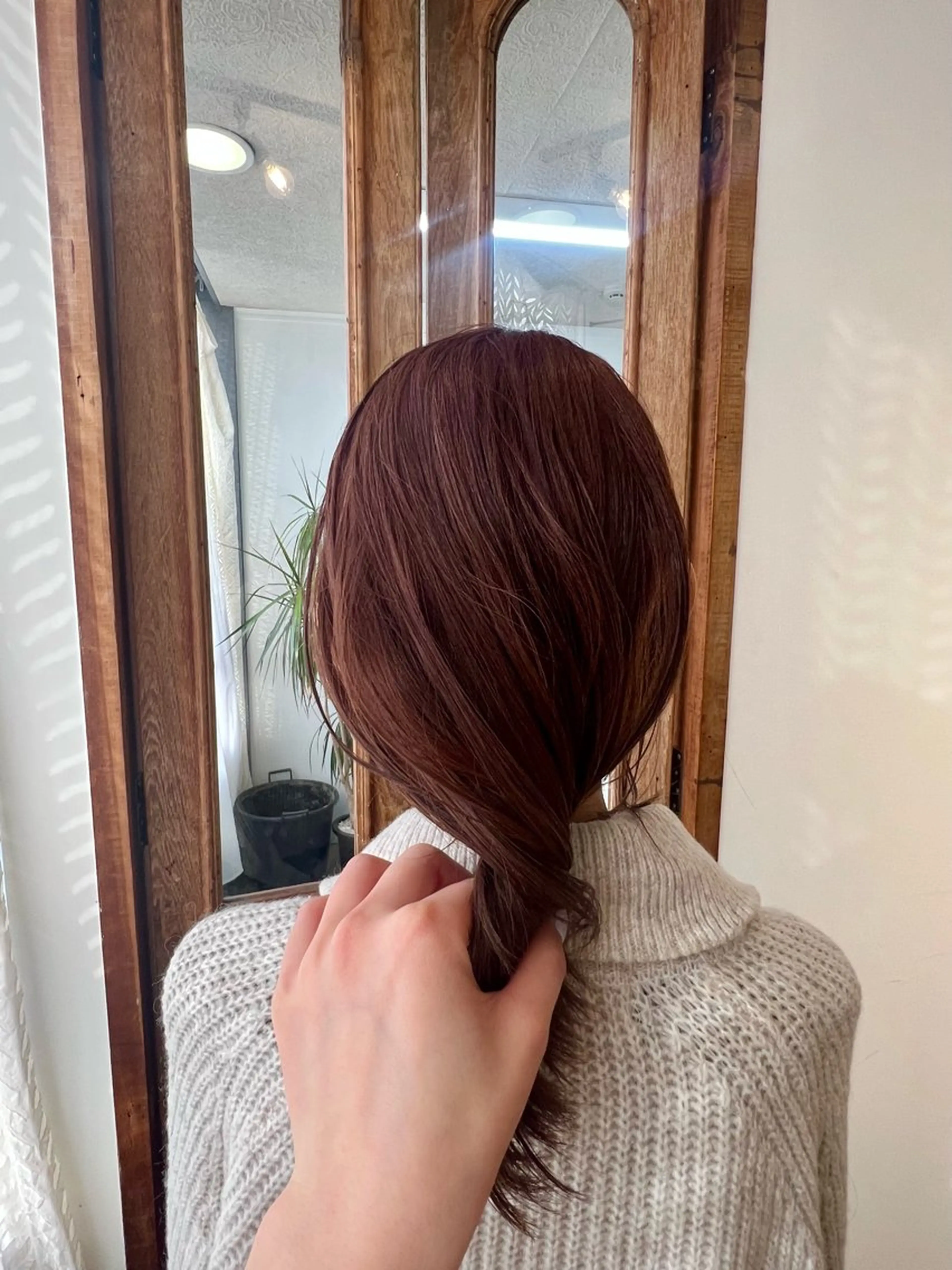 カラー ブリーチ ダブルカラー ブリーチなしカラー 安谷 彩香のヘアスタイル