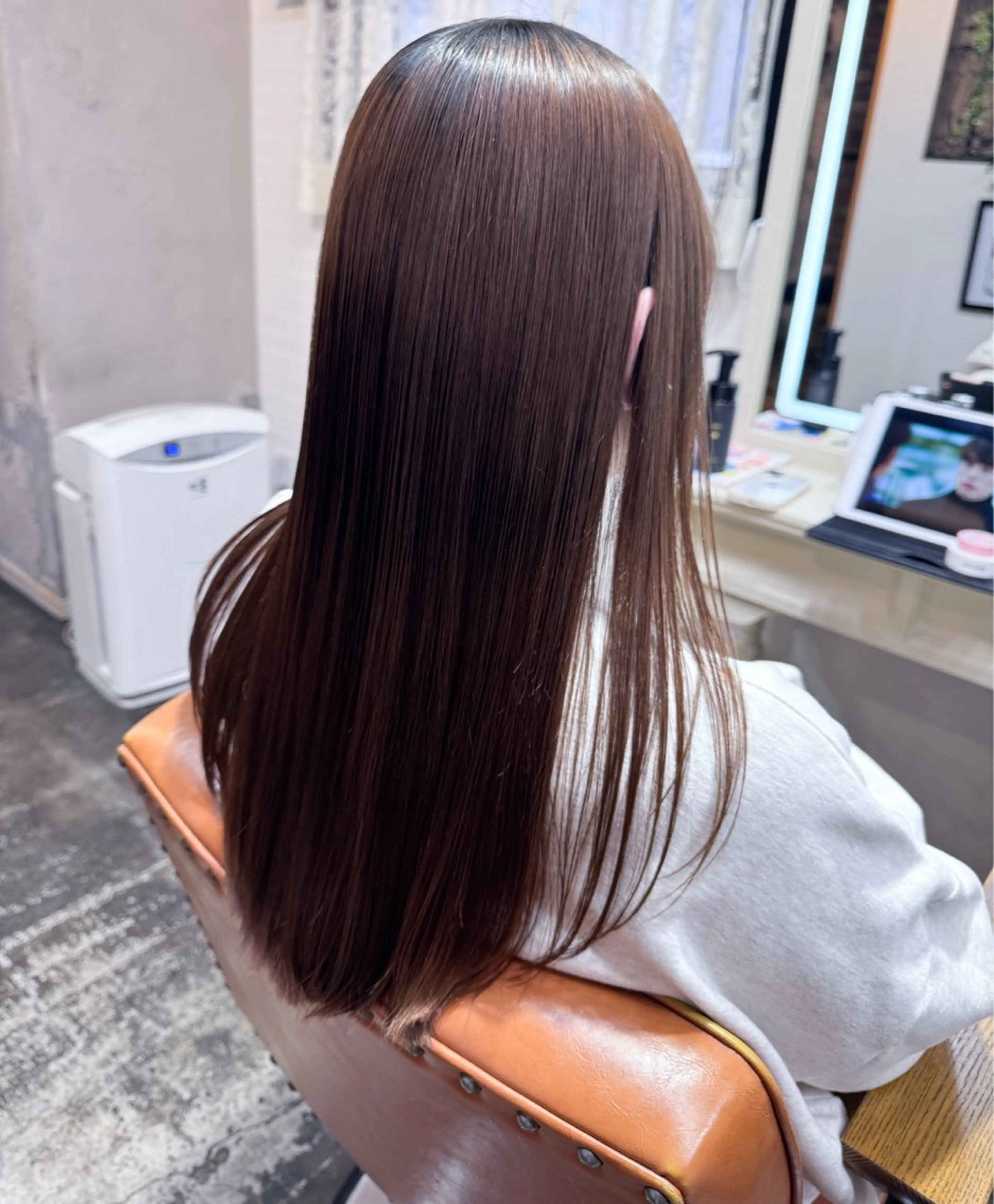 ロング パーマ ストレートパーマ Chic シックのヘアスタイル