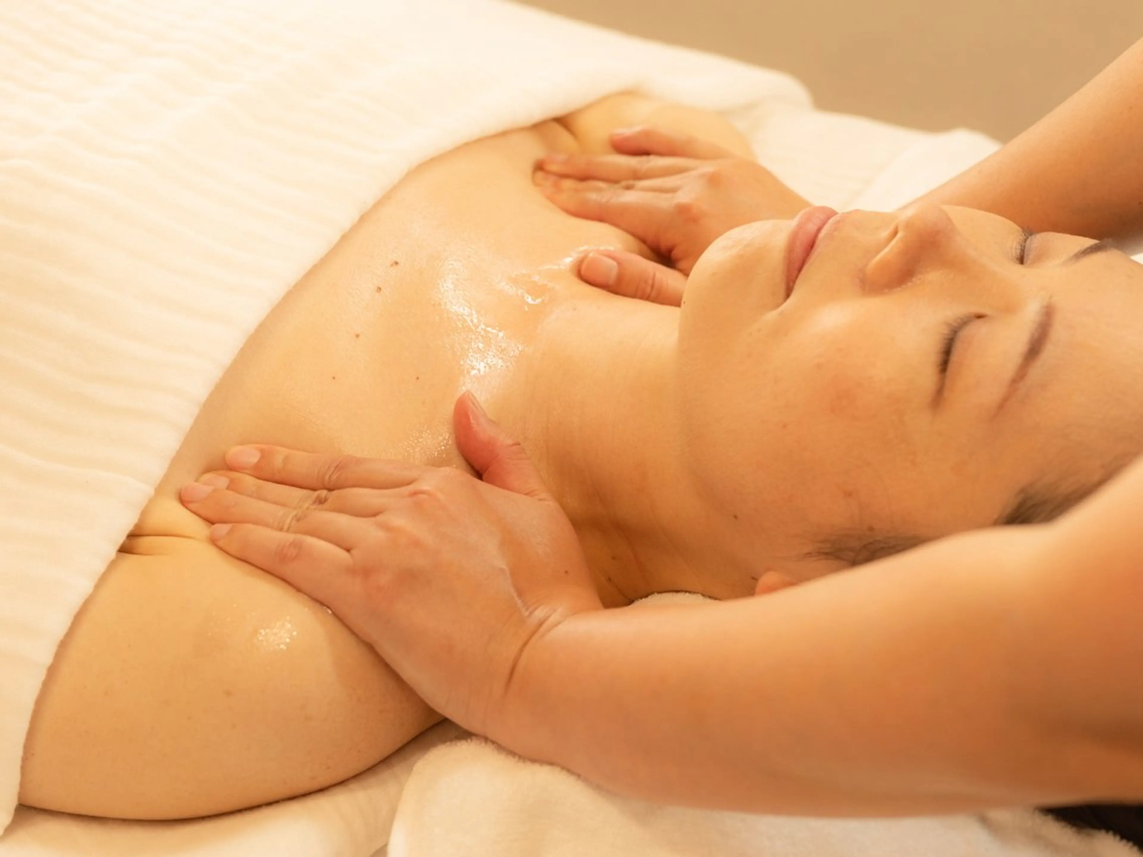 リラク 漢方温活マッサージ ［THE28.］のエステ・リラクイメージ