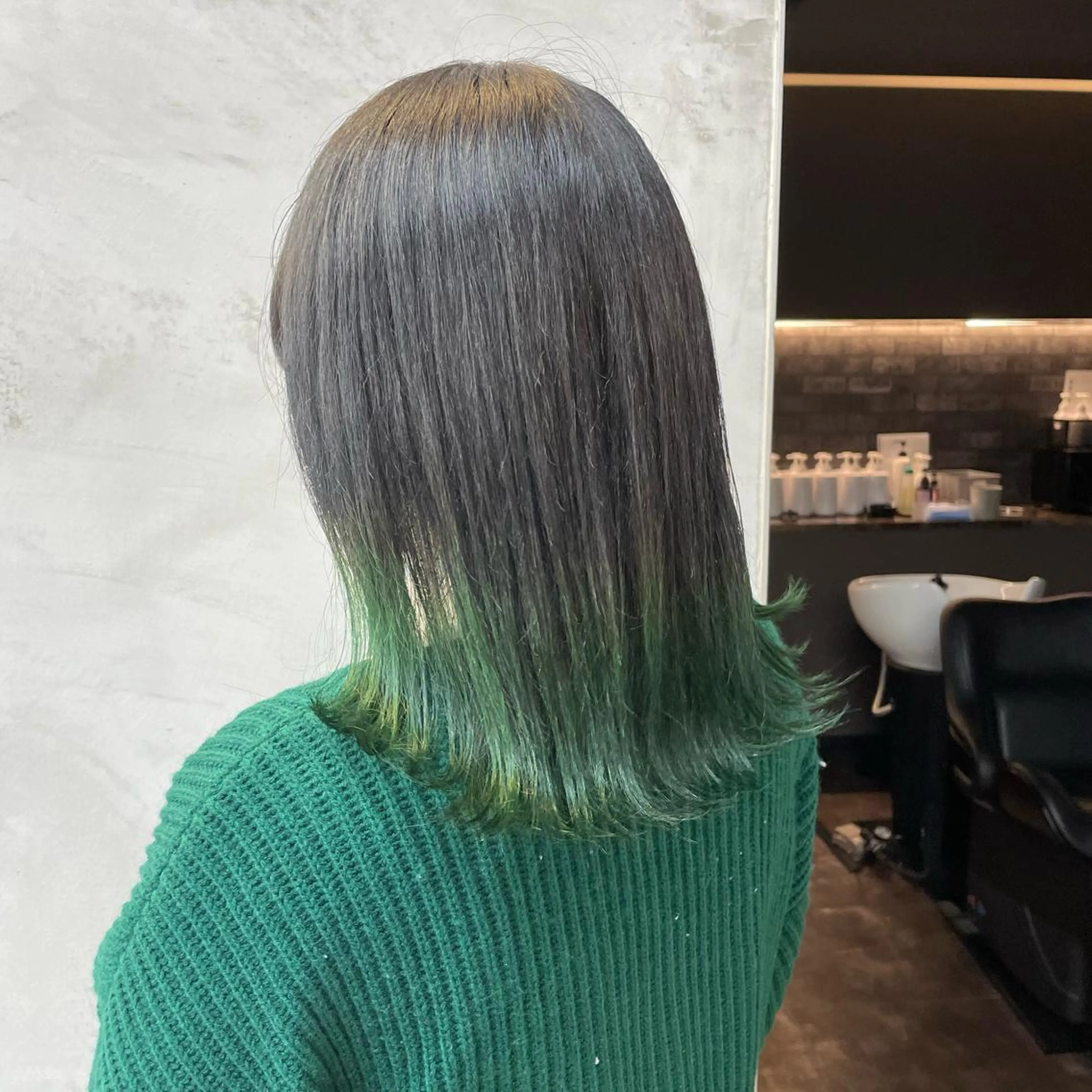 セミロング カット ヘアカラー 🫧艶髪/ブリーチ 🐳honami🫧のヘアスタイル